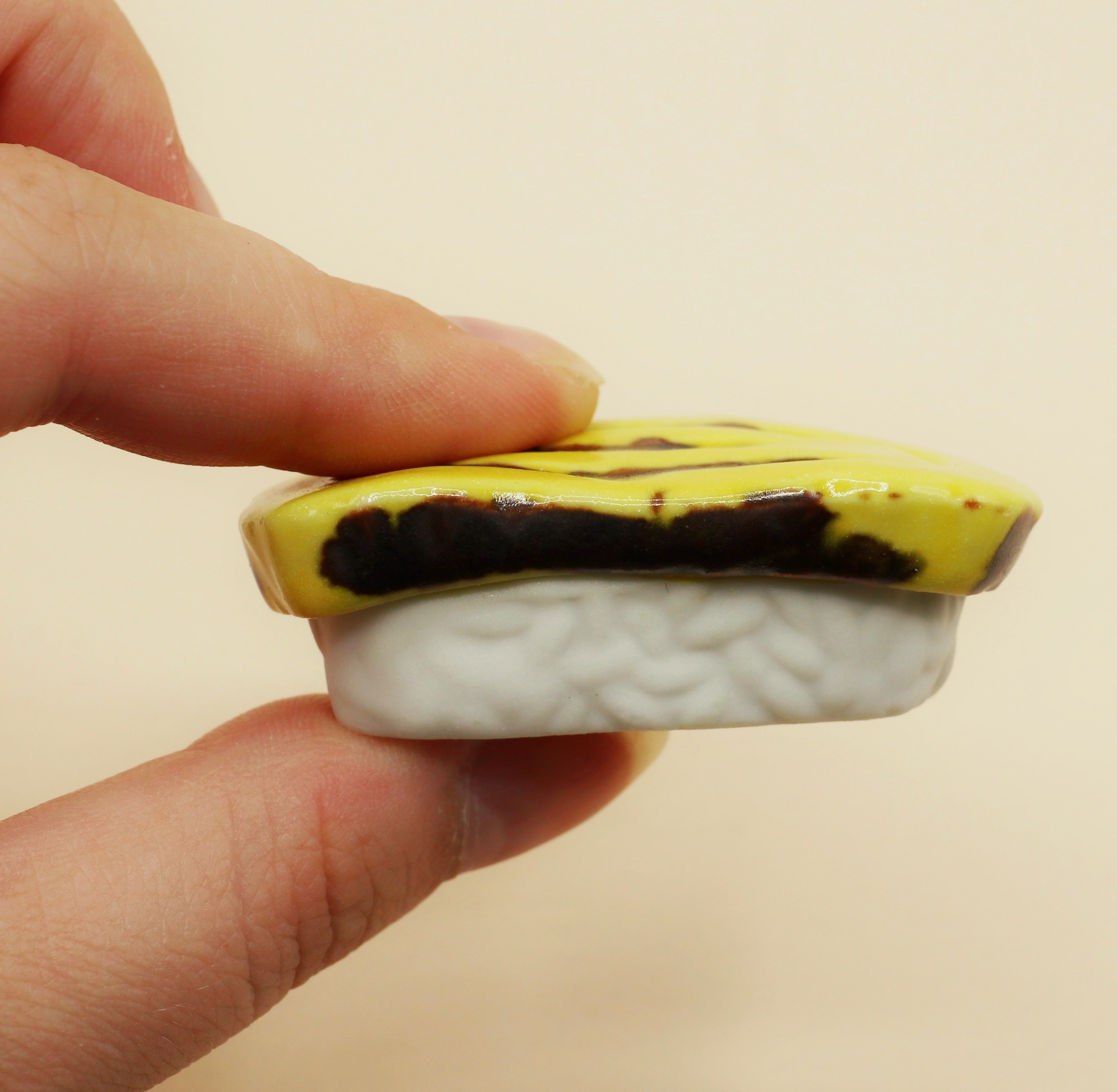 Chopstick holder - Egg