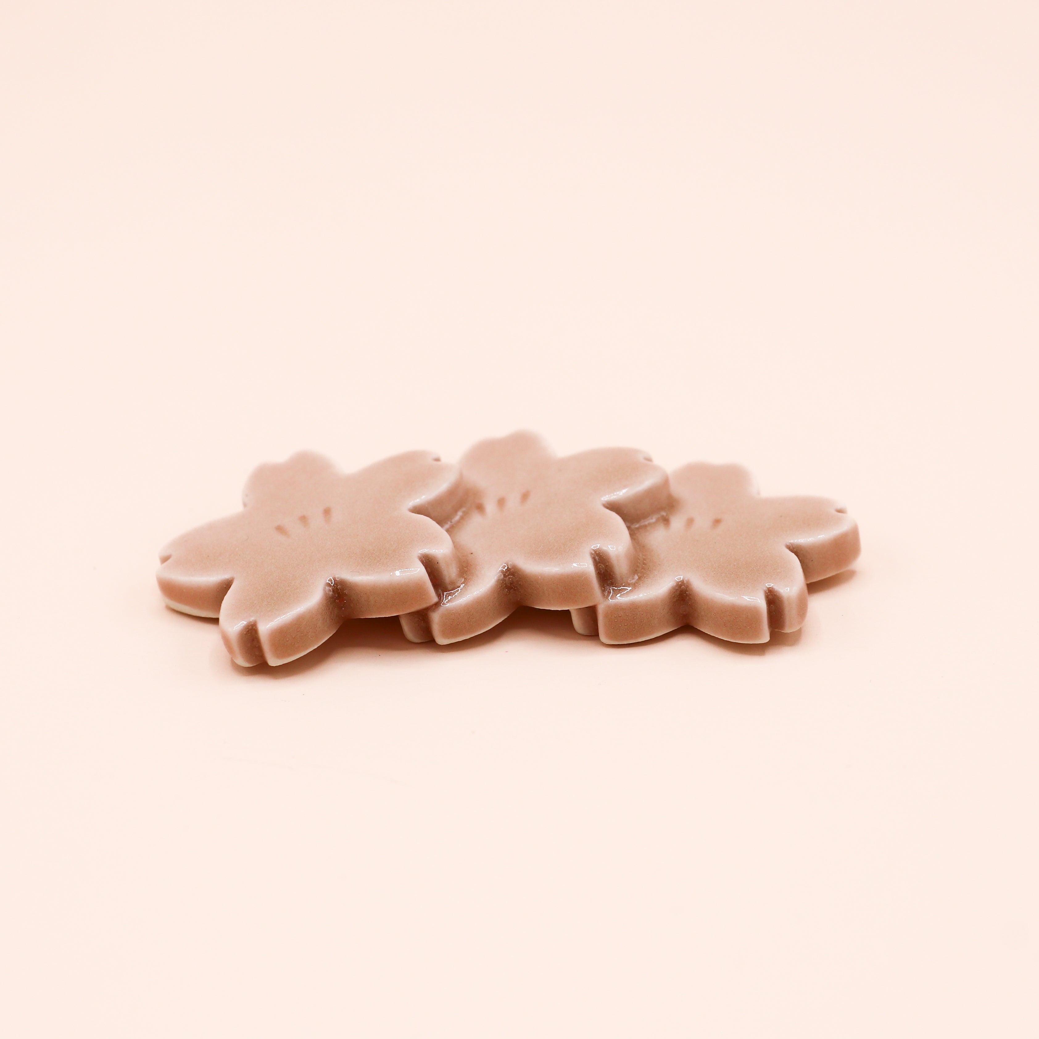 Spisepindeholder - Tre lyserøde sakura blomster