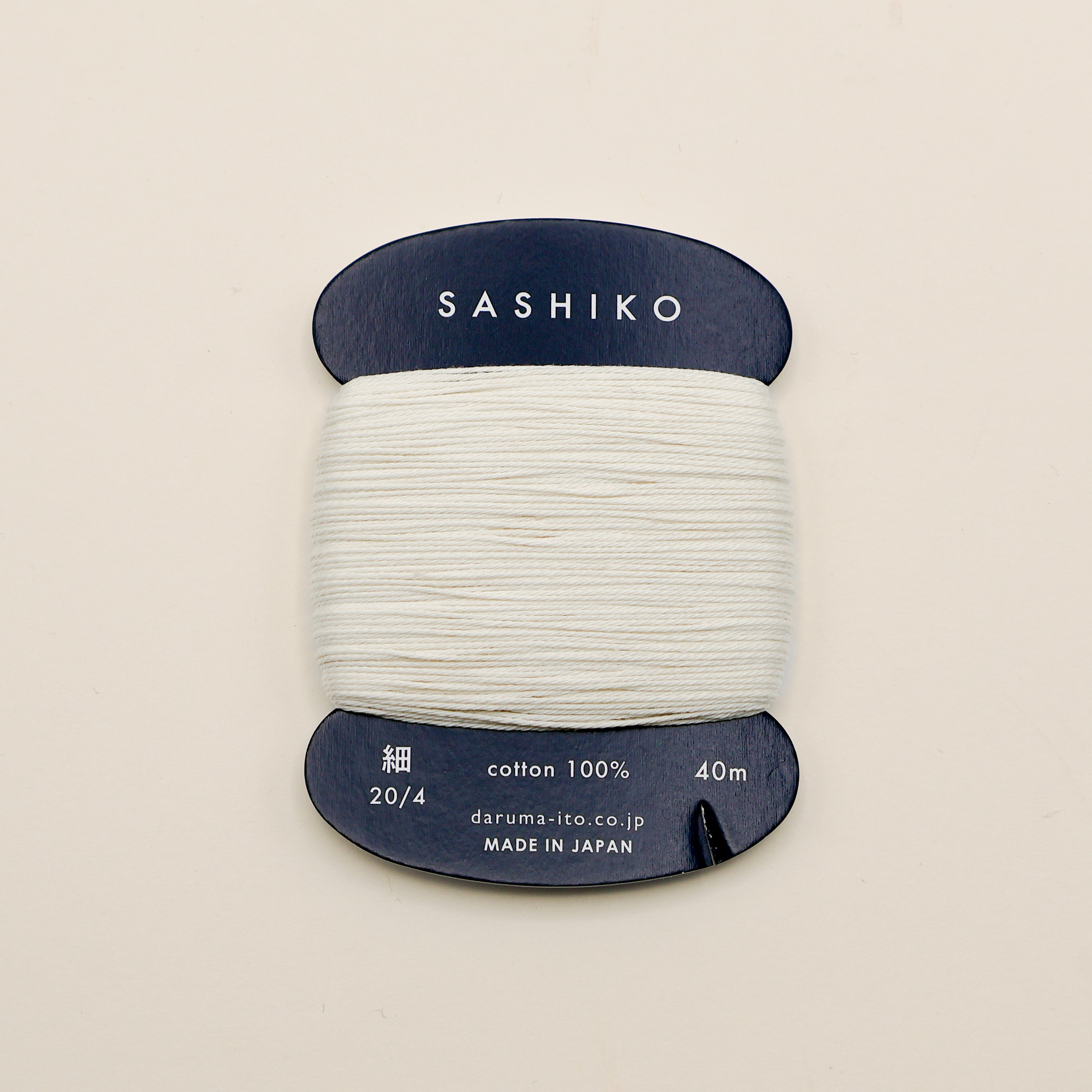 Sashiko tråd fra Daruma - Råhvid / 202