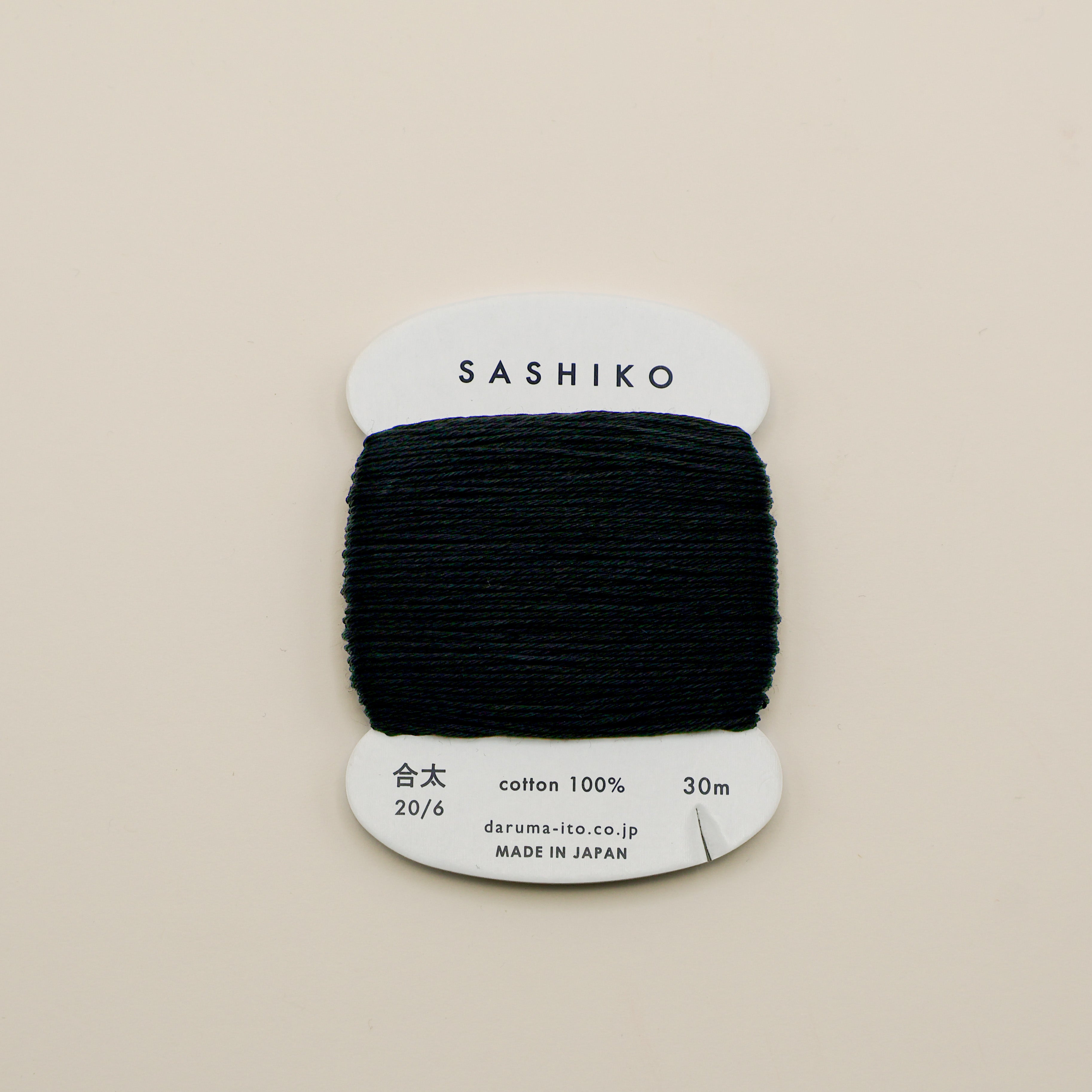 Sashiko tråd fra Daruma - Sort / 219