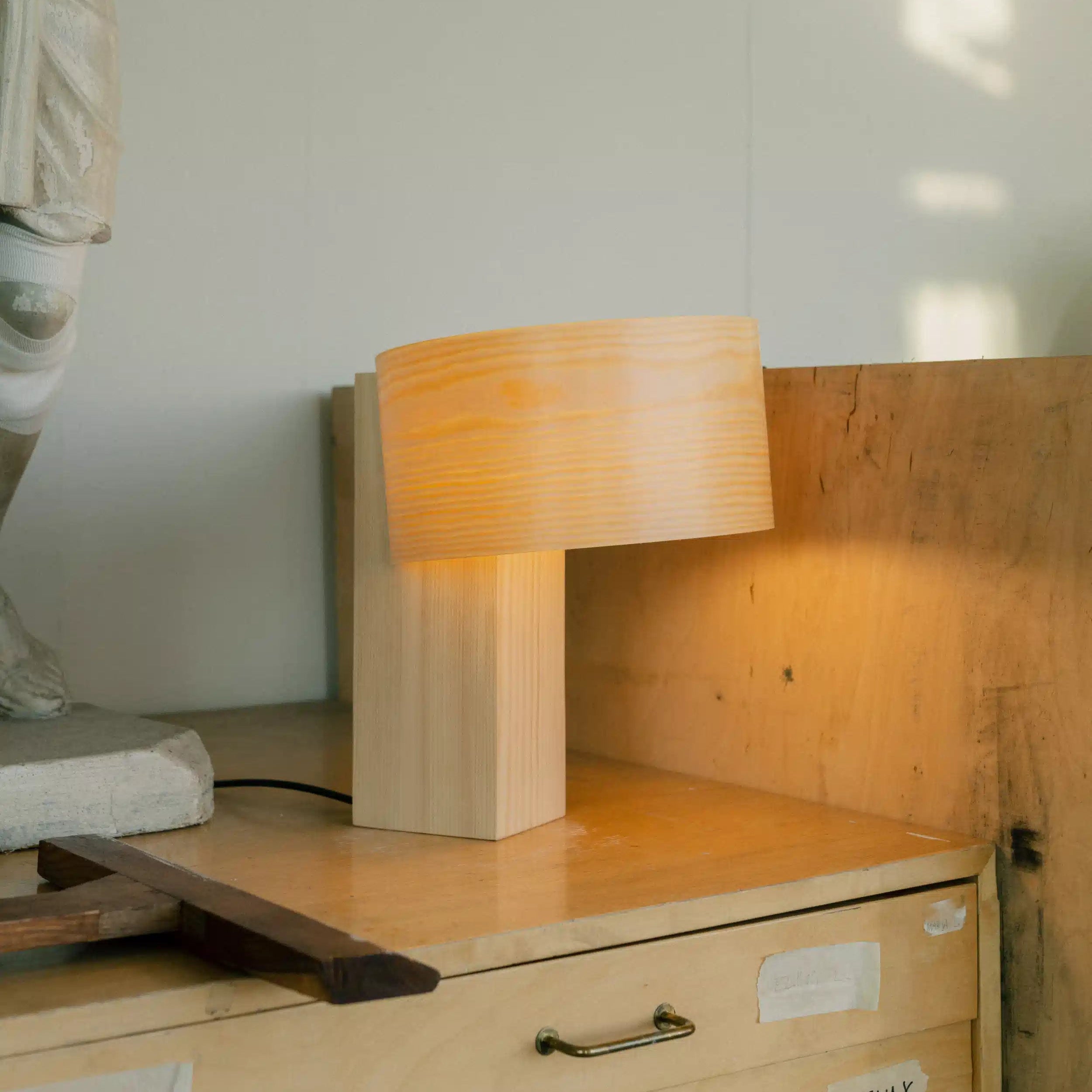 Vaarnii Hoop Medium lampe