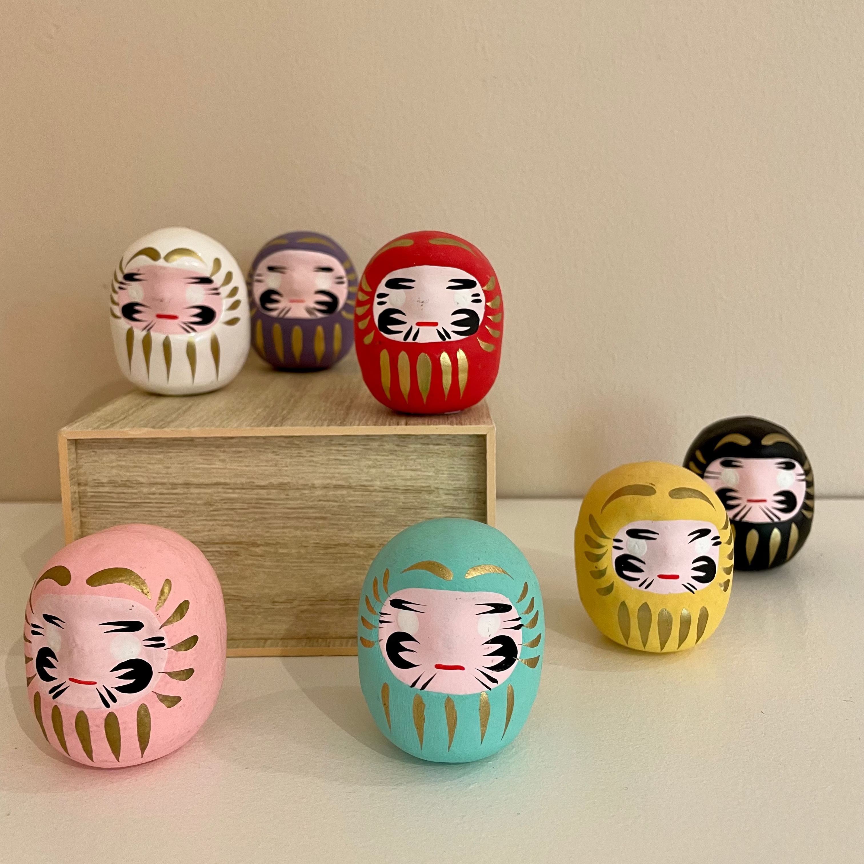 Daruma figure small