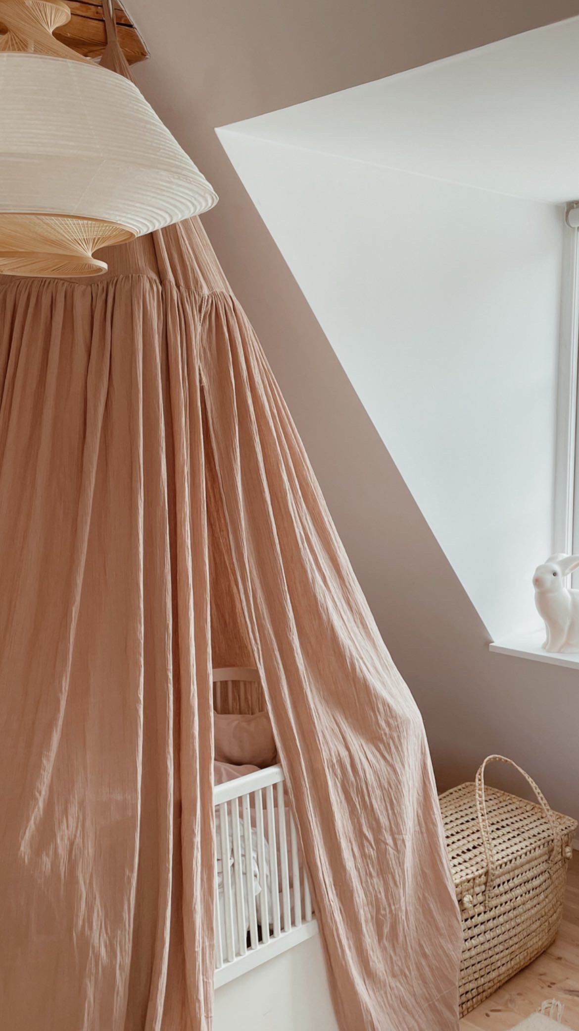 Japanese bamboo pendant: RON