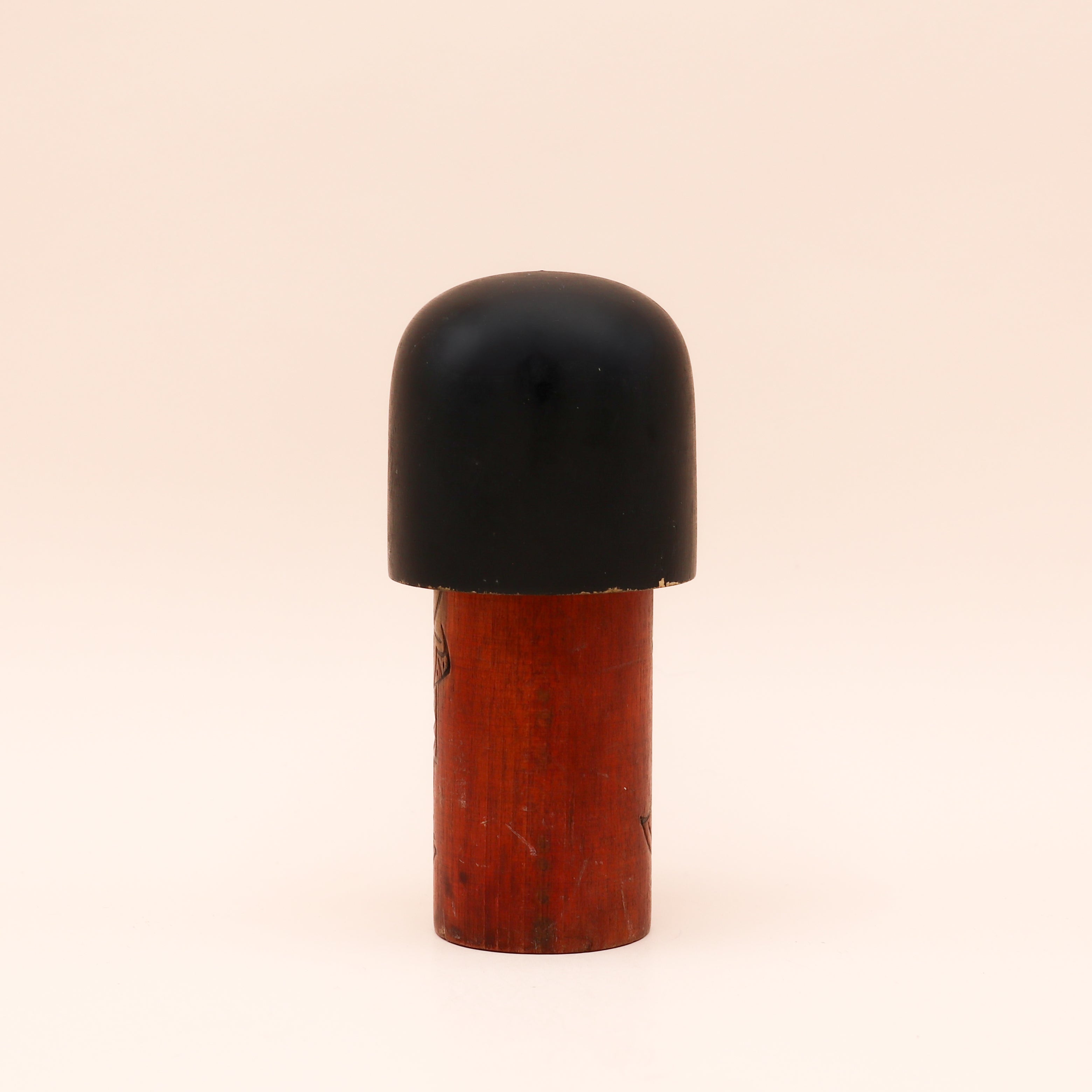 Kokeshi nr. 821