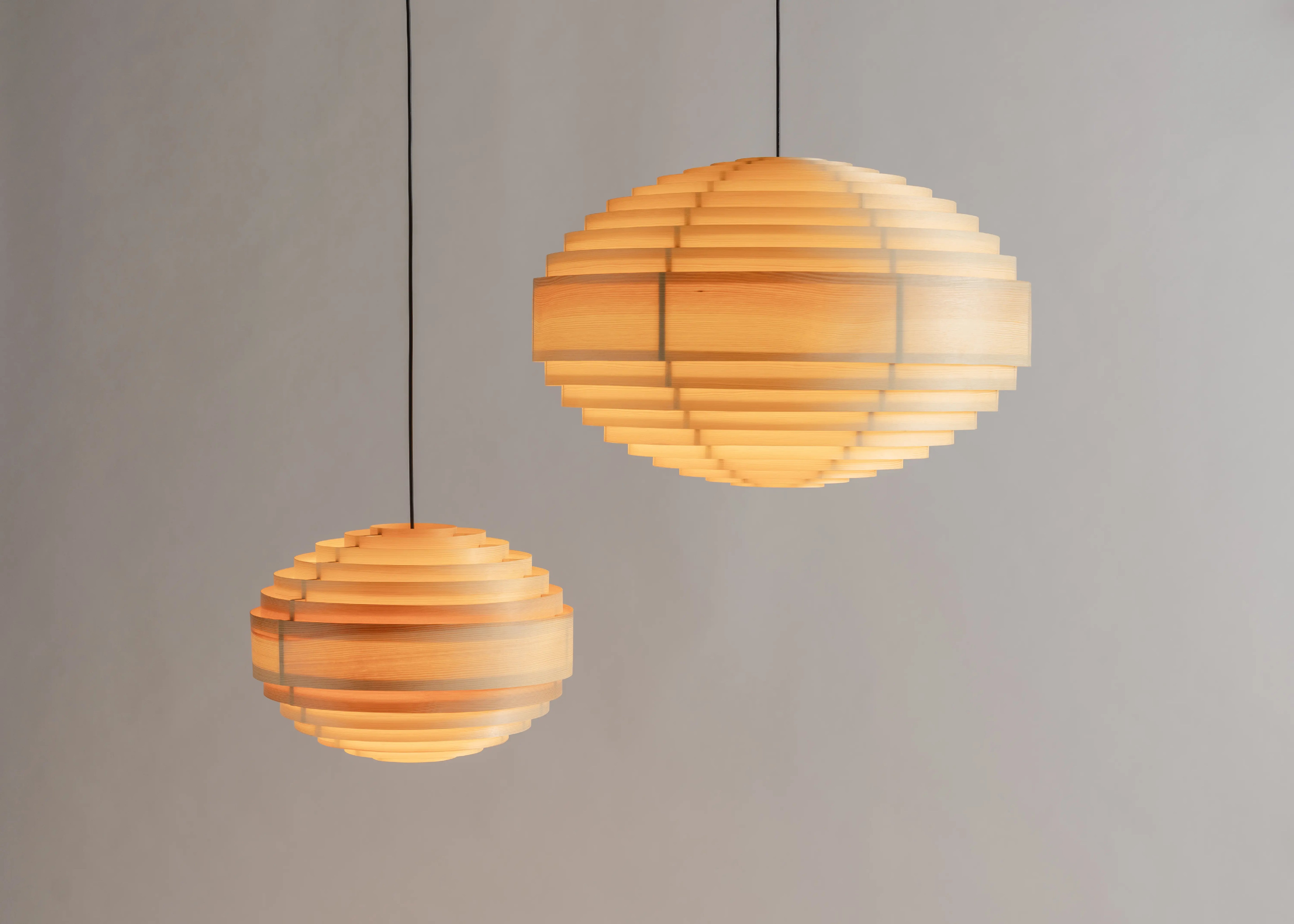 Vaarnii - 1002 Hans Pendant XL 70