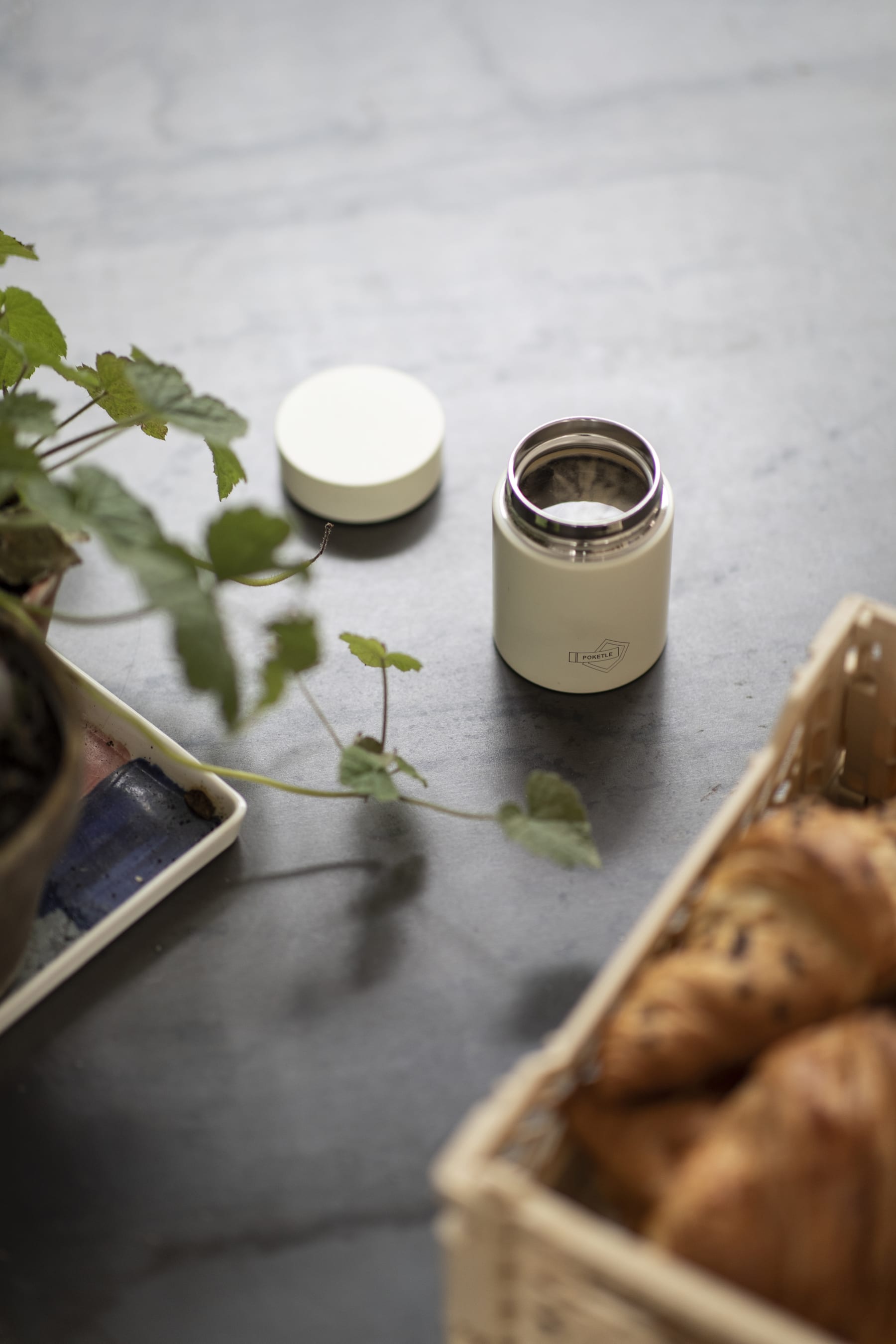 Pocketle Japanese thermos cup/ thermos container