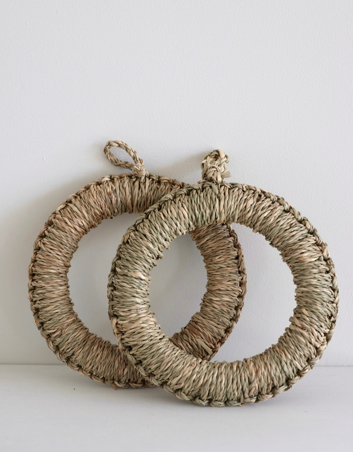Hand-braided straw placemats