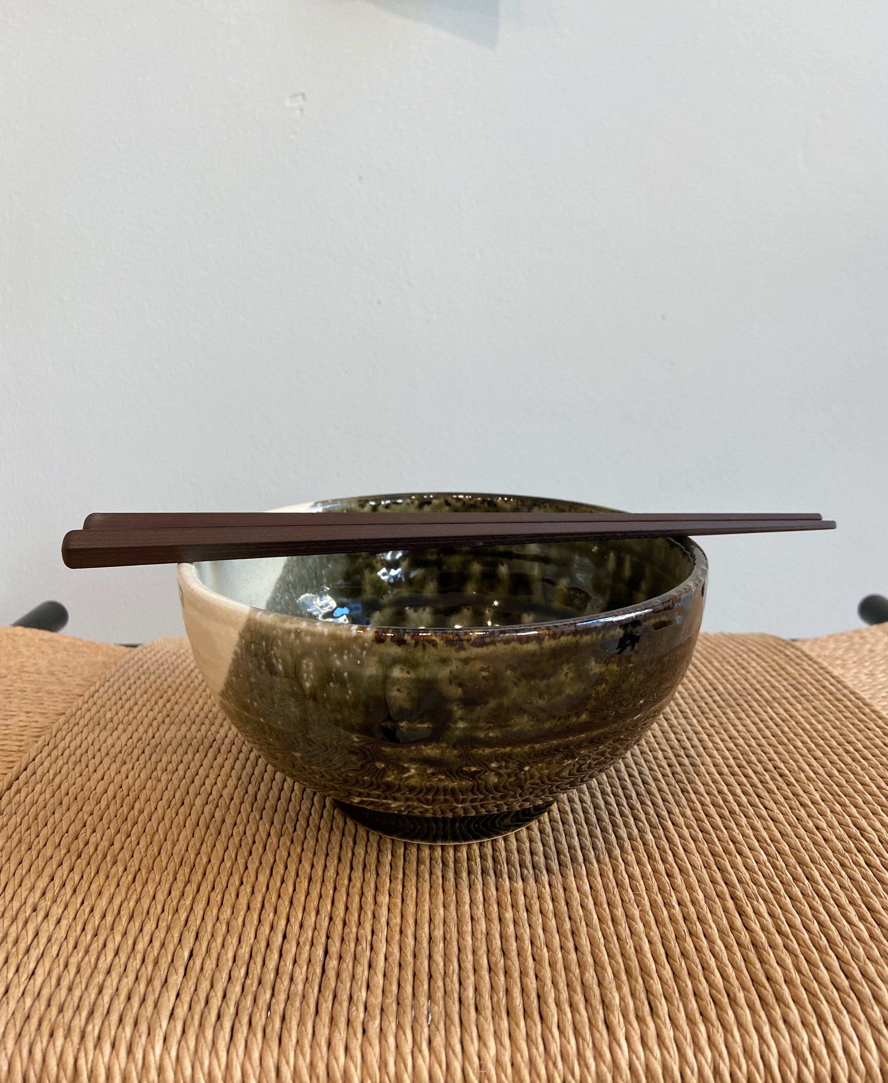 Japanese noodle bowl with white semicircle