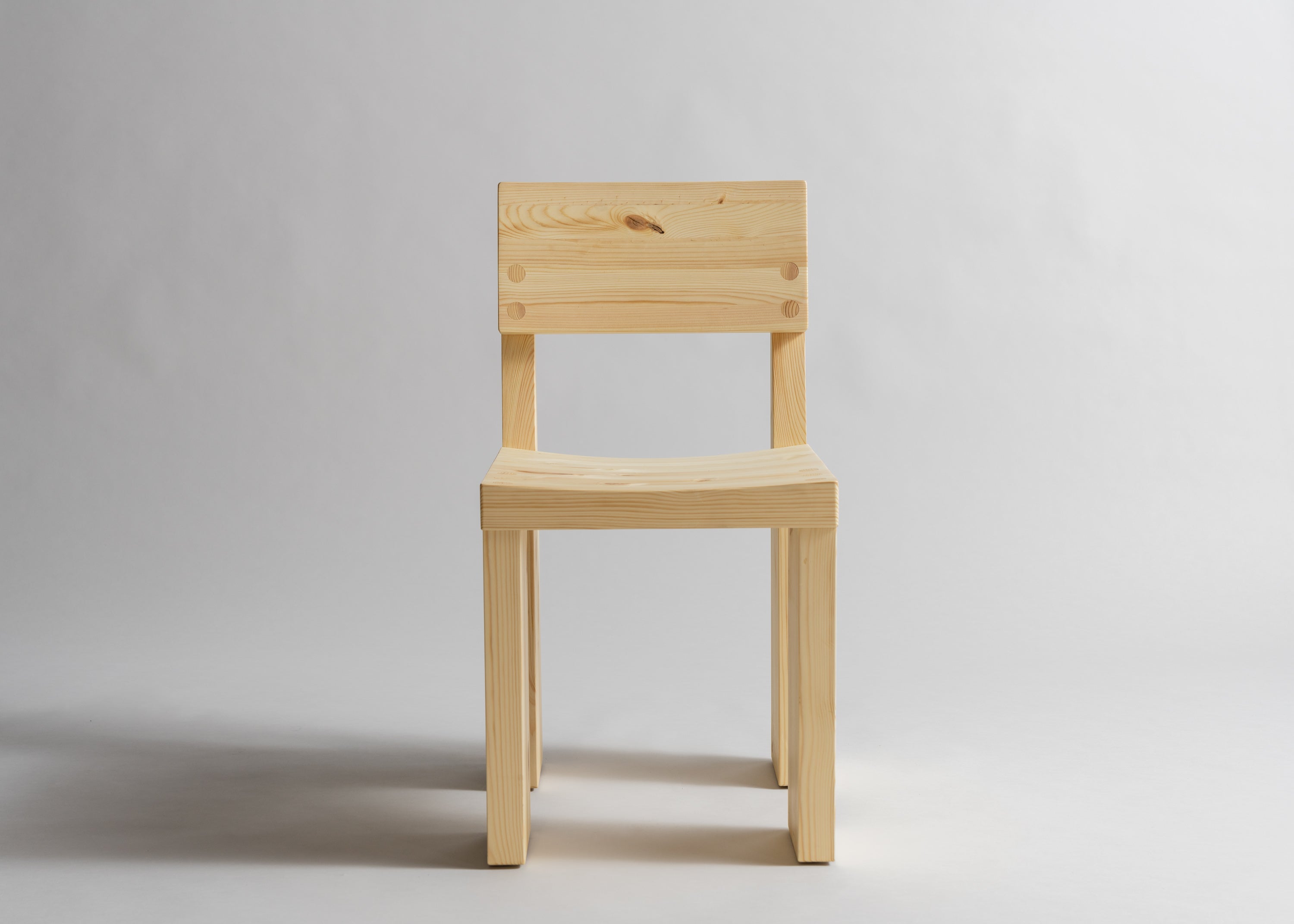 Vaarnii - 001 Dining Chair