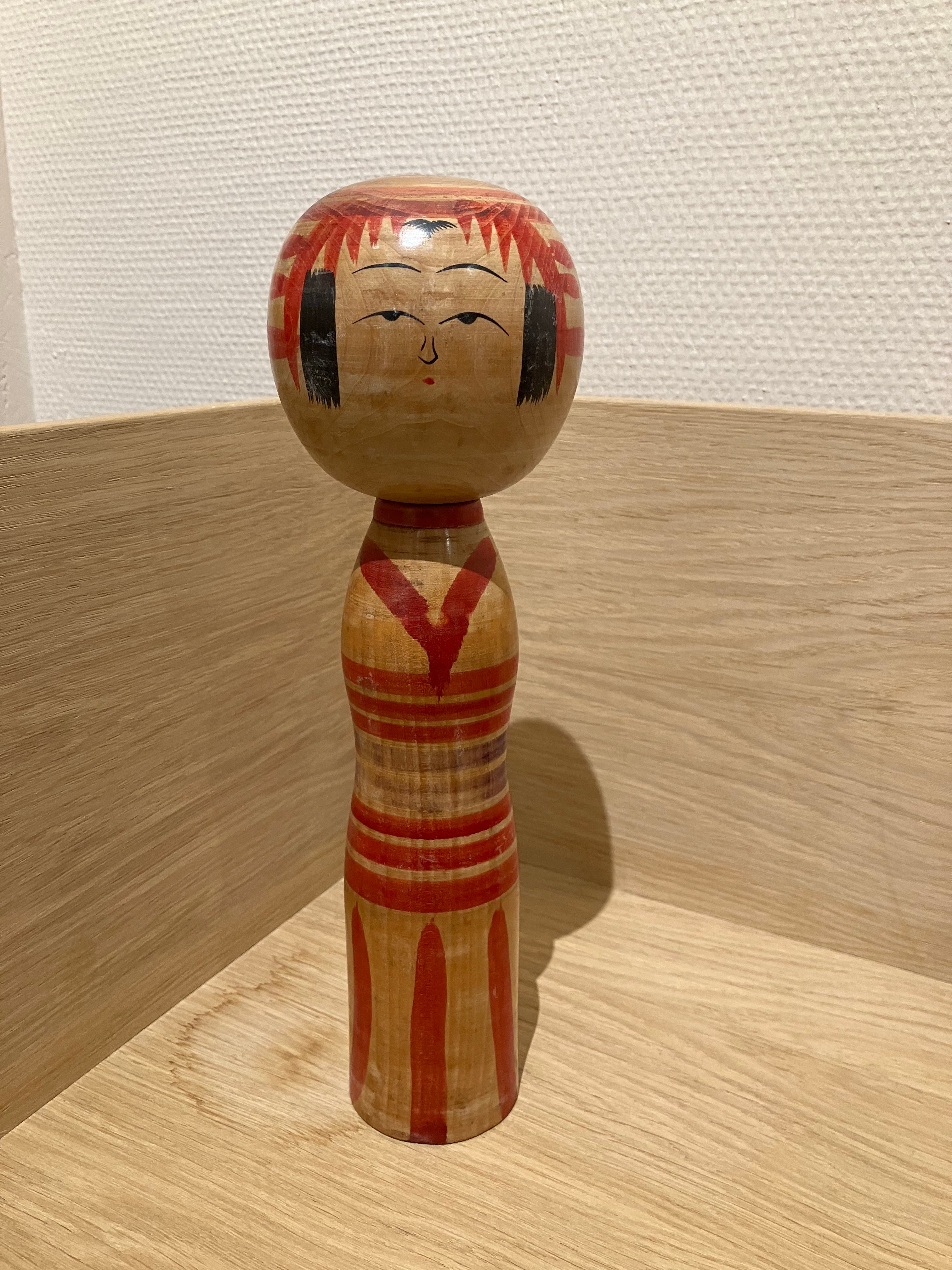 Kokeshi No. 607
