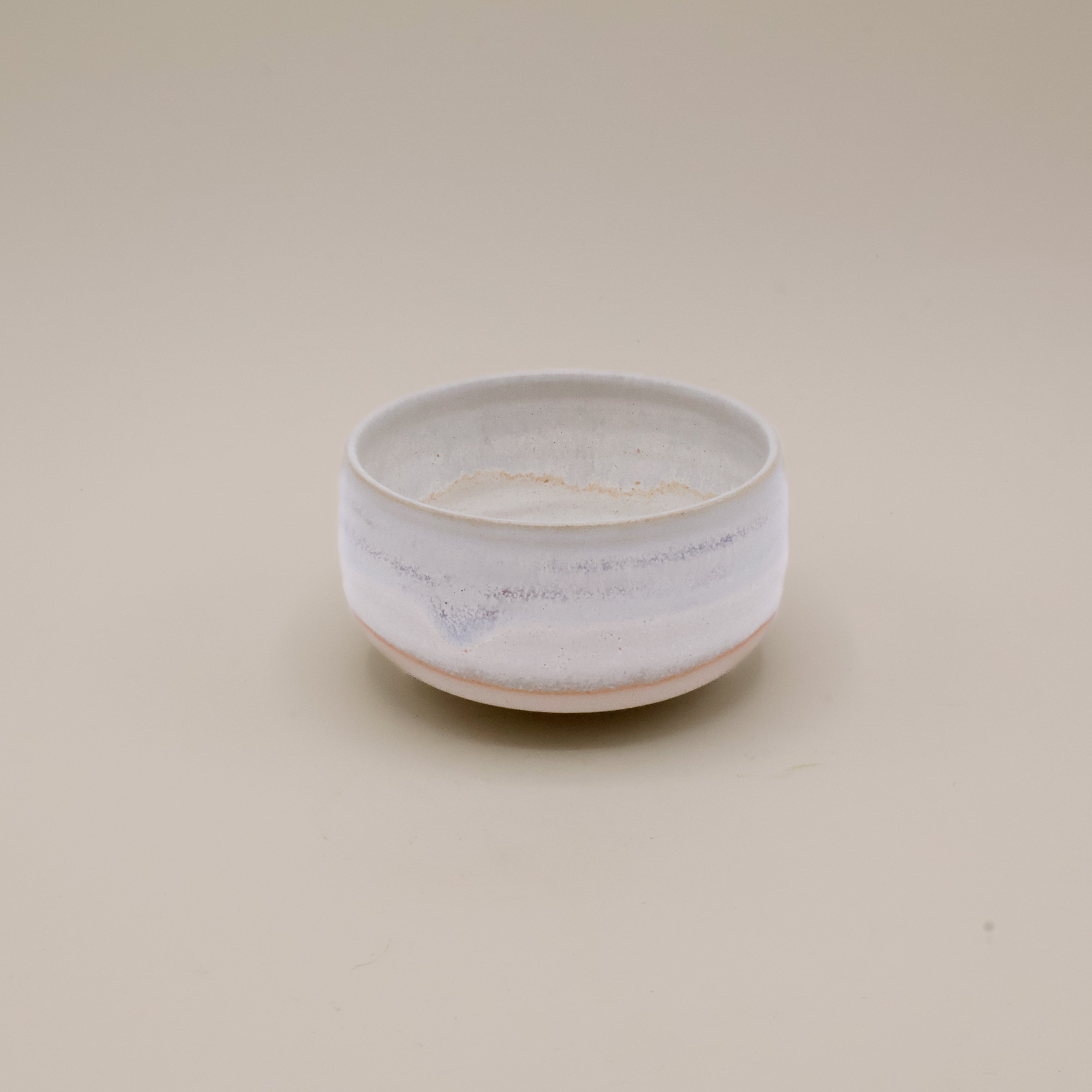 SHIRO - Signe Schmidt matcha cup/bowl in white with light blue tint