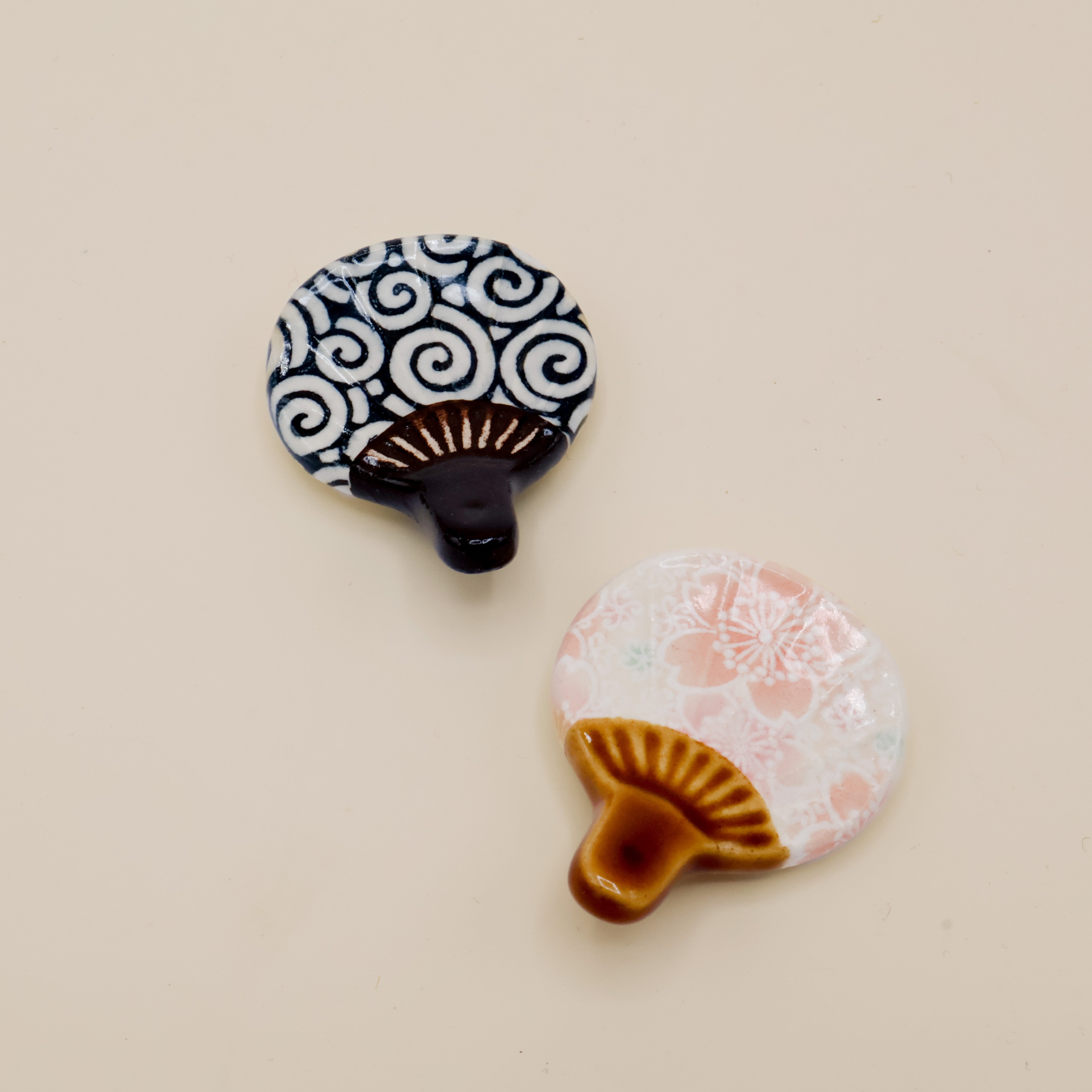 Chopstick Rest - Fan (3 variants)