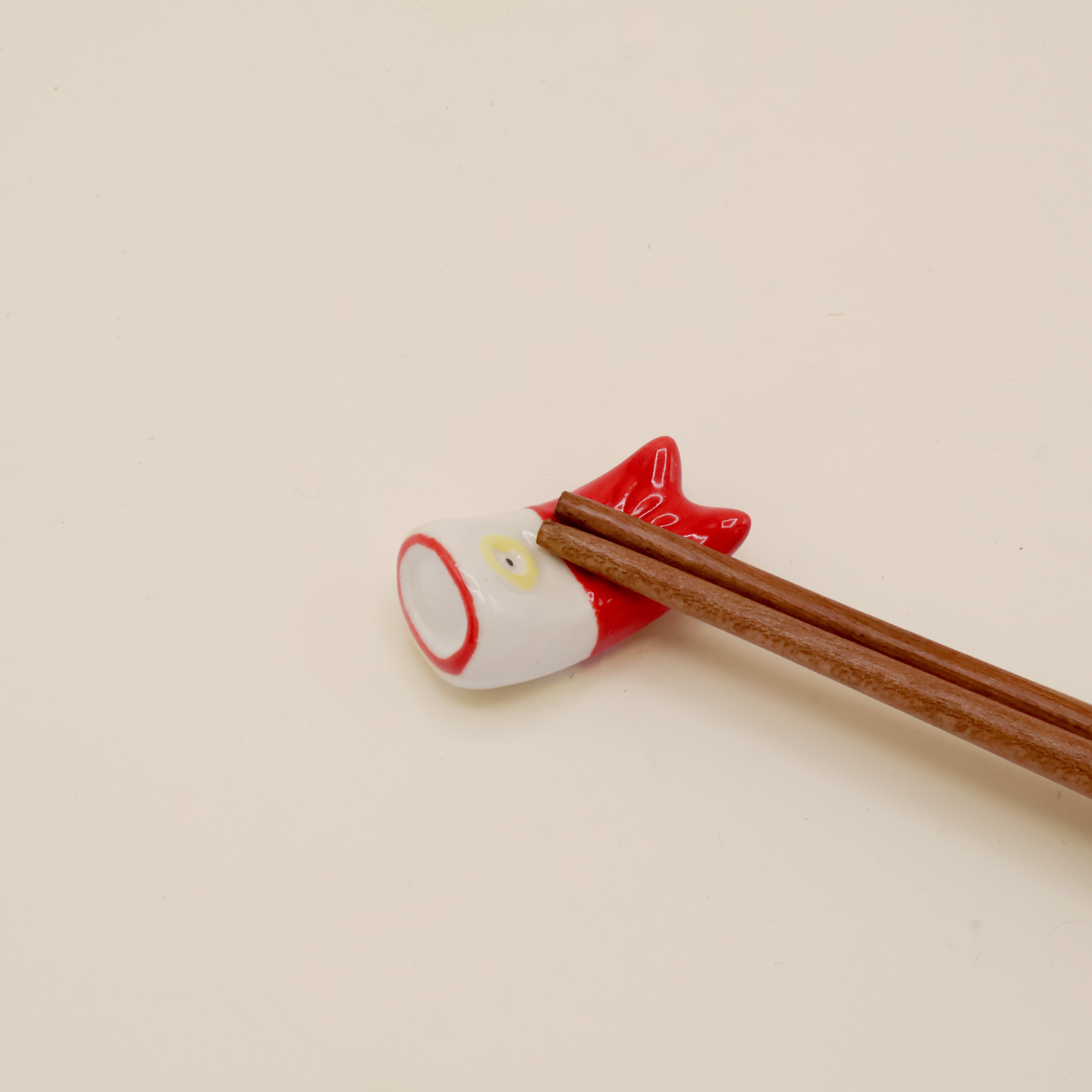 Spisepindeholder - Koi fisk (Flere varianter)