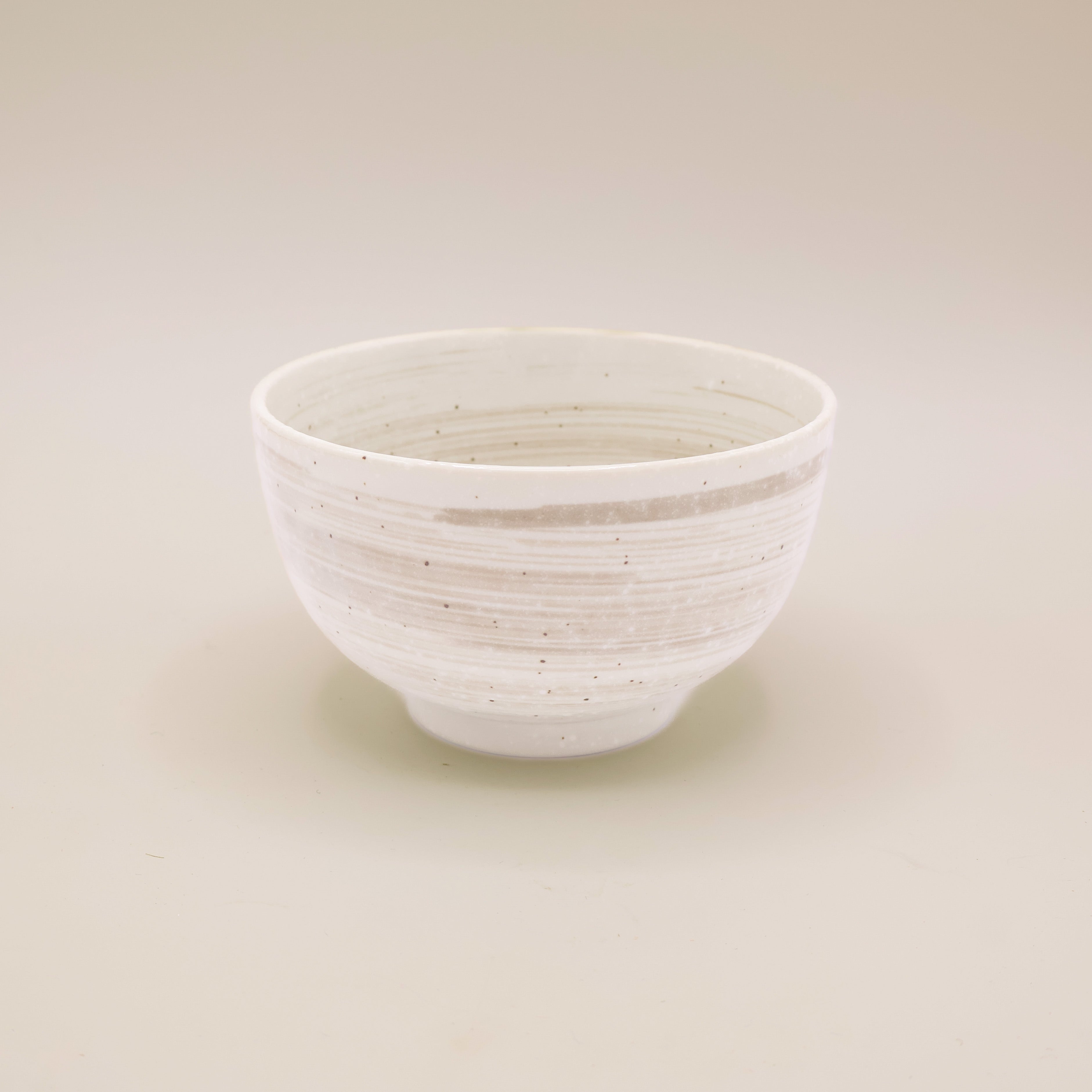 Matchaskål - Beige og brune striber