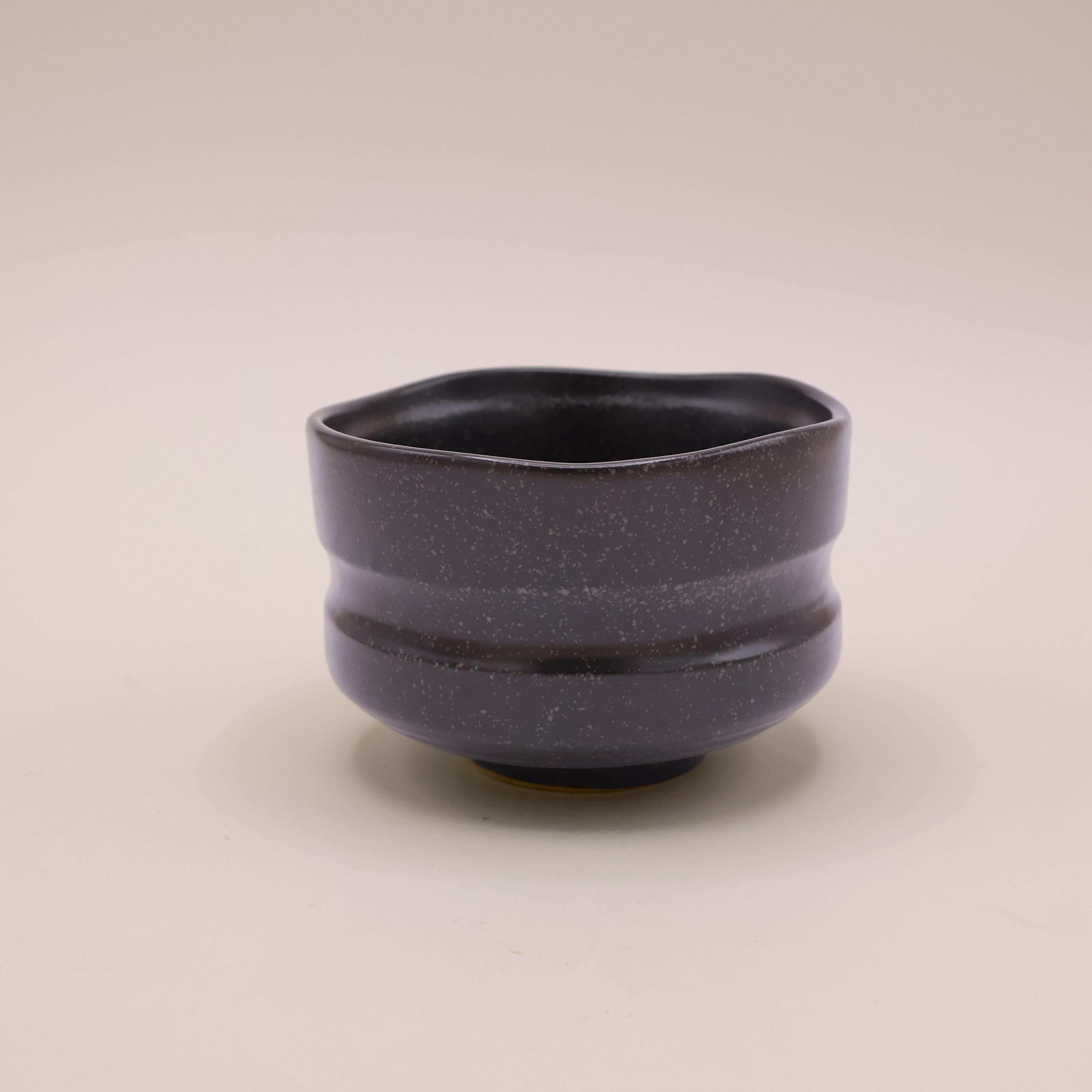 Matchakop - Lille sort med indhak