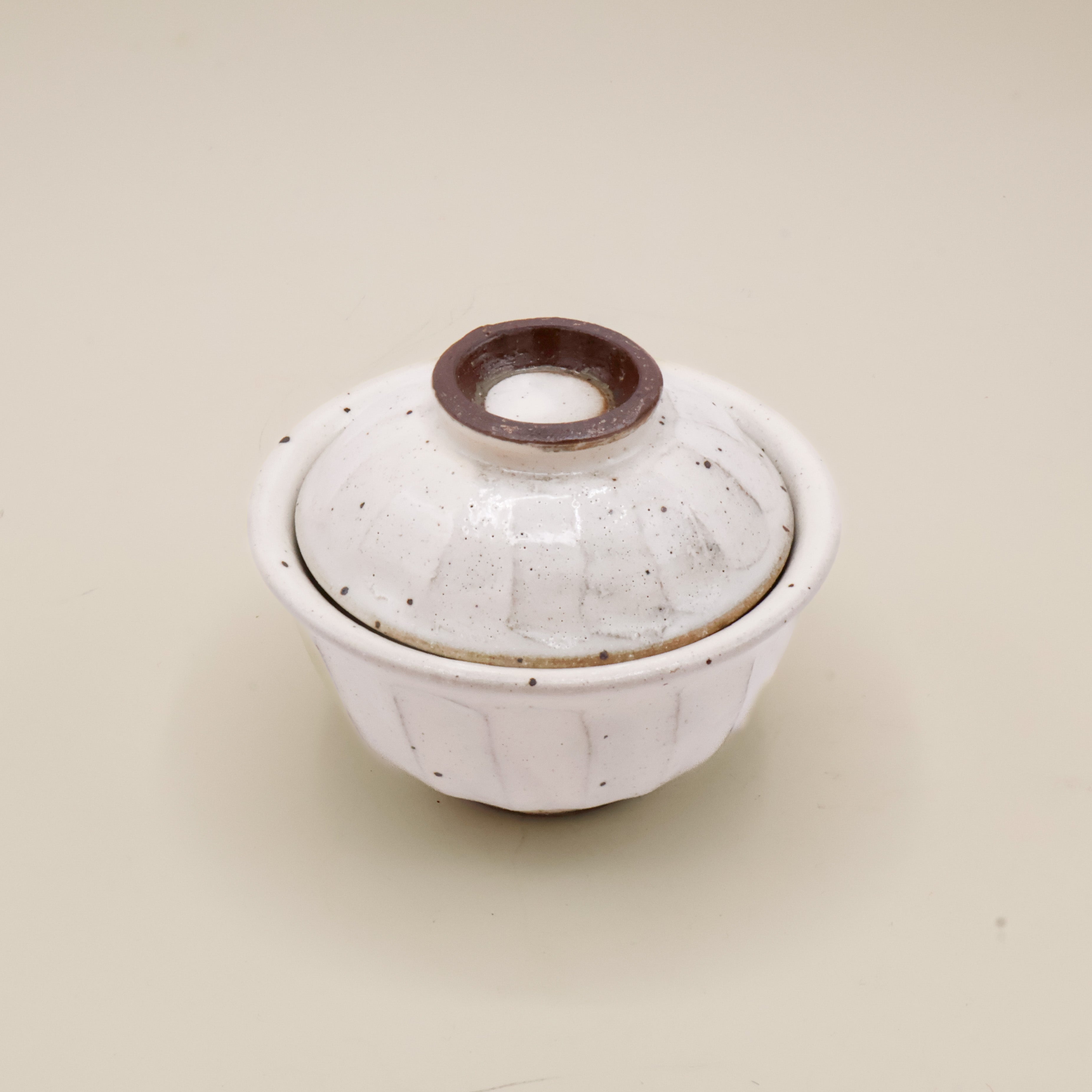 Lågkrukke - Hvid/grå med kanter