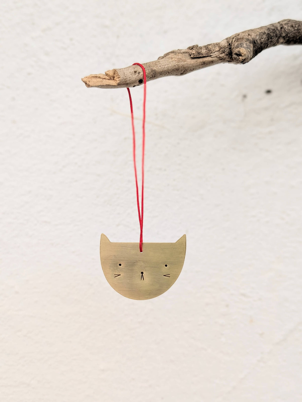 Brass ornament - Cat