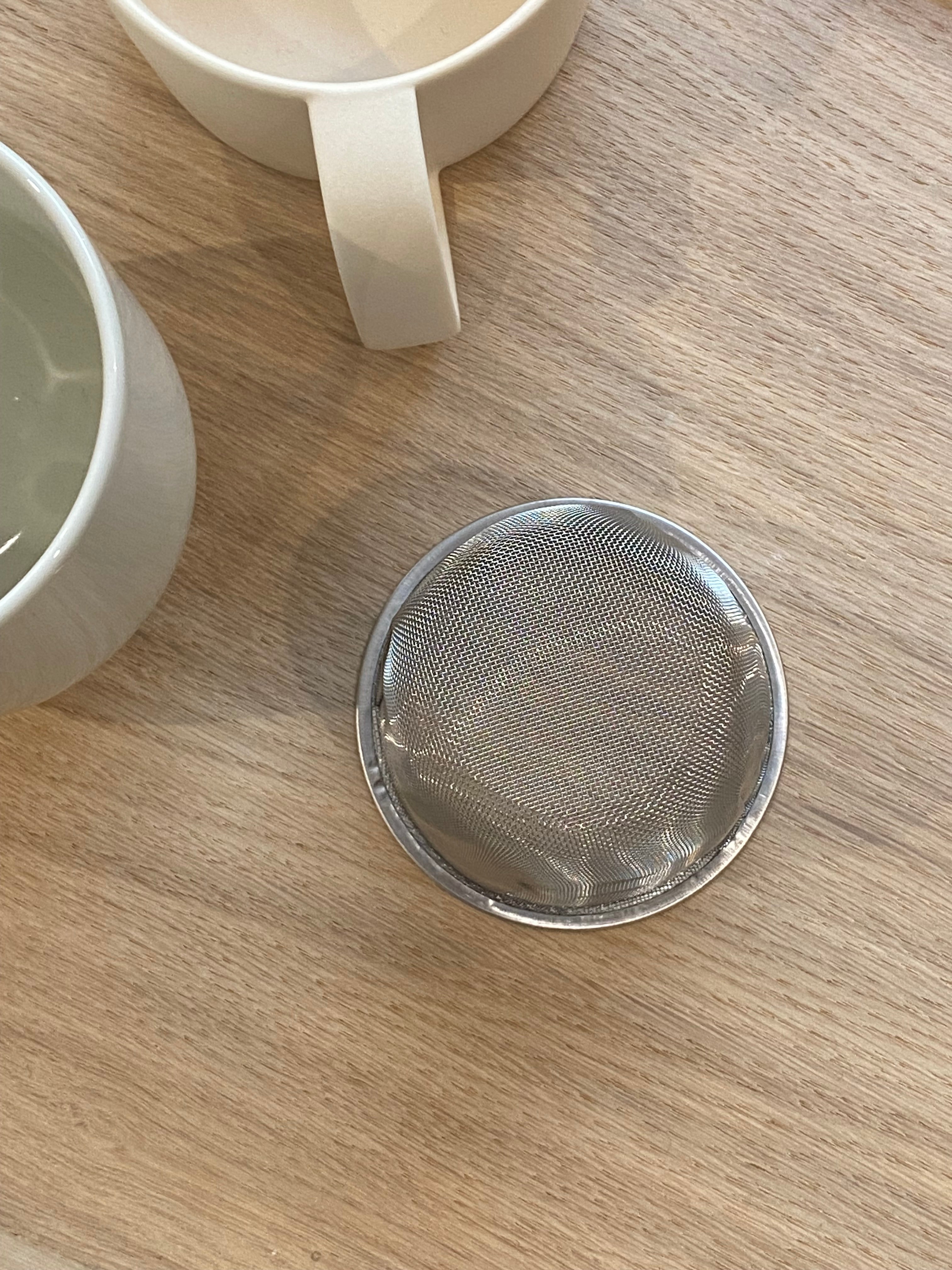 Tea filter in stainless steel