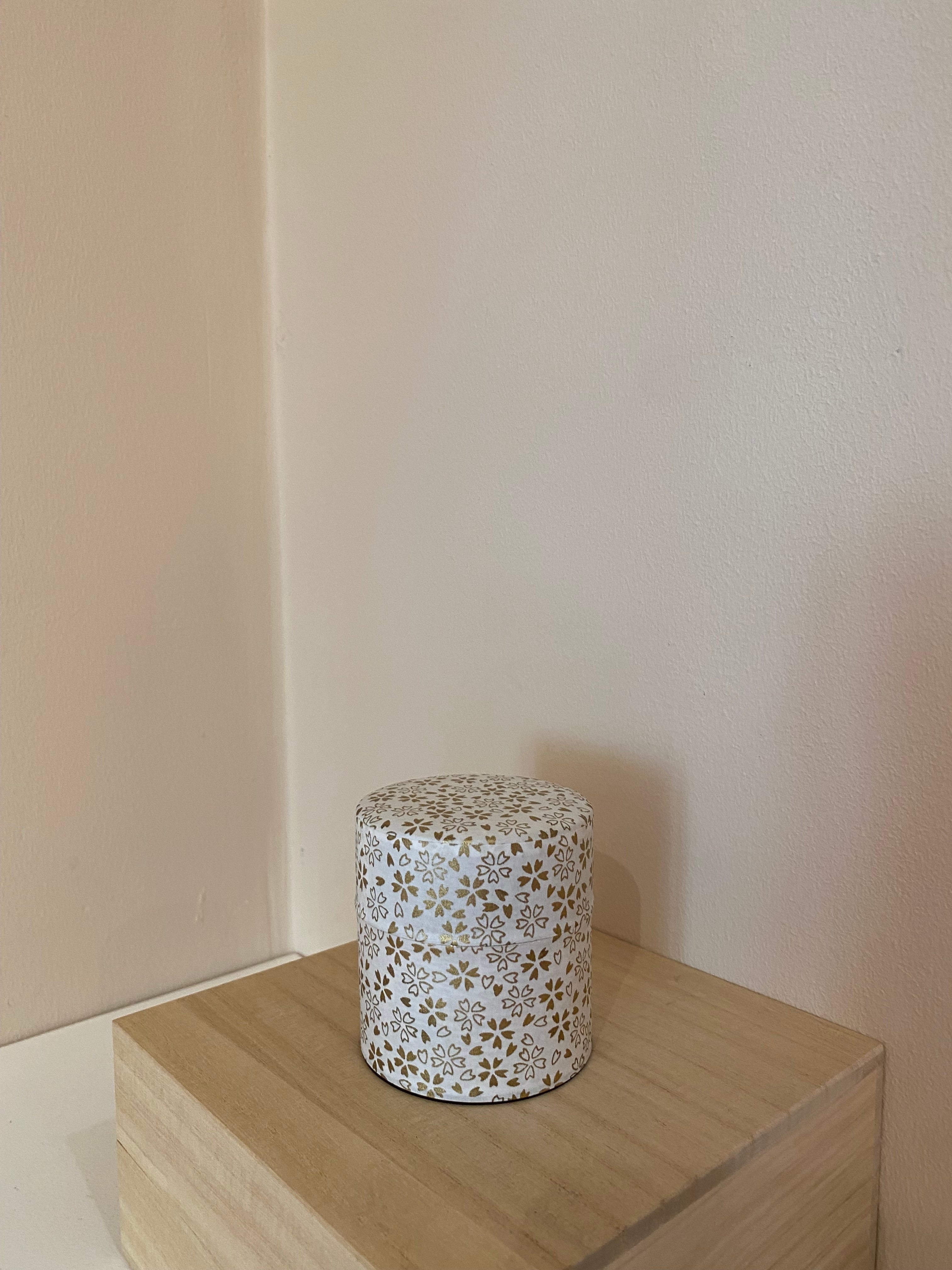 Tedåser med forskellige print - lave - 50%