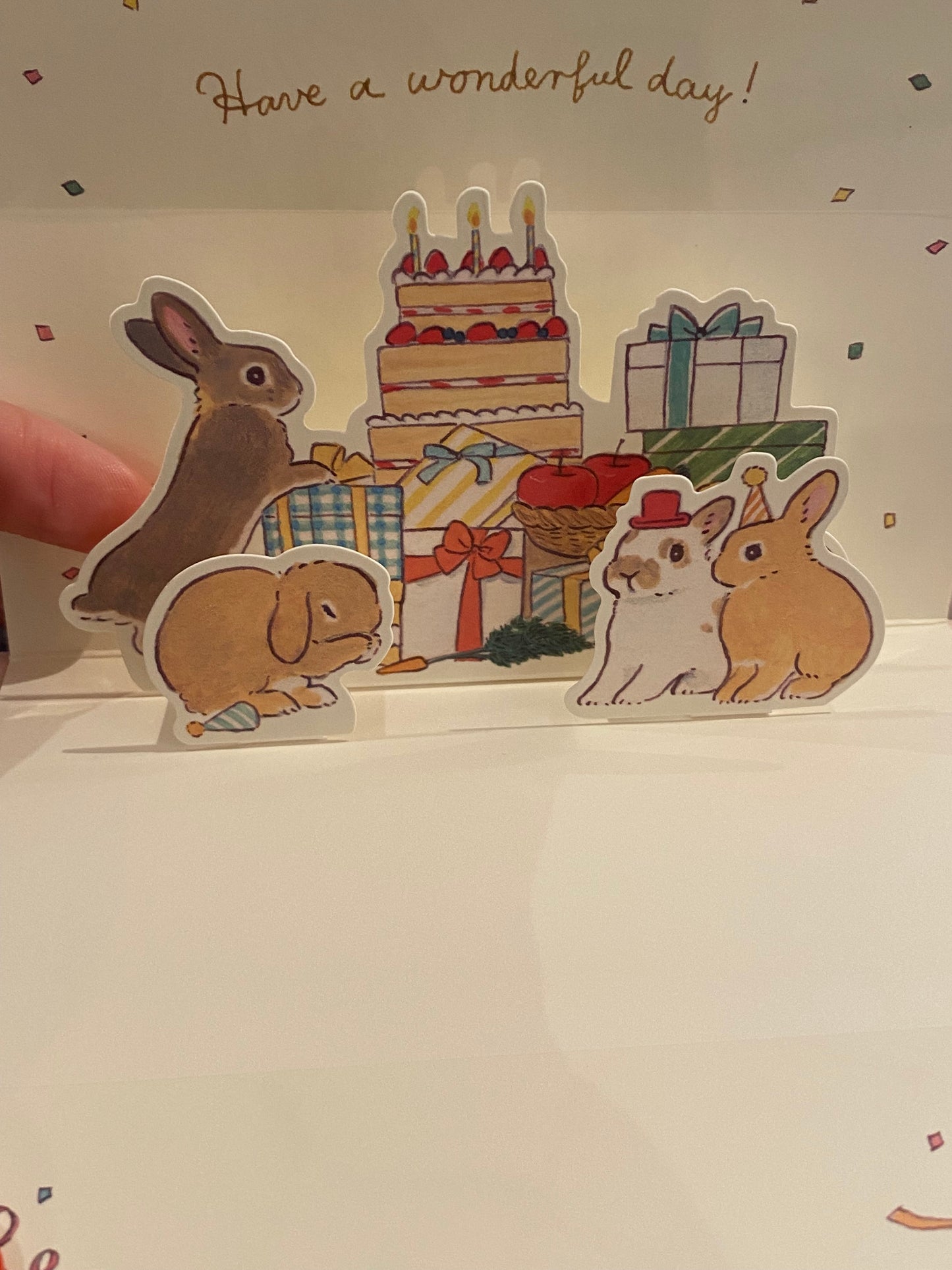 Pop-up fødselsdagskort med med kaniner