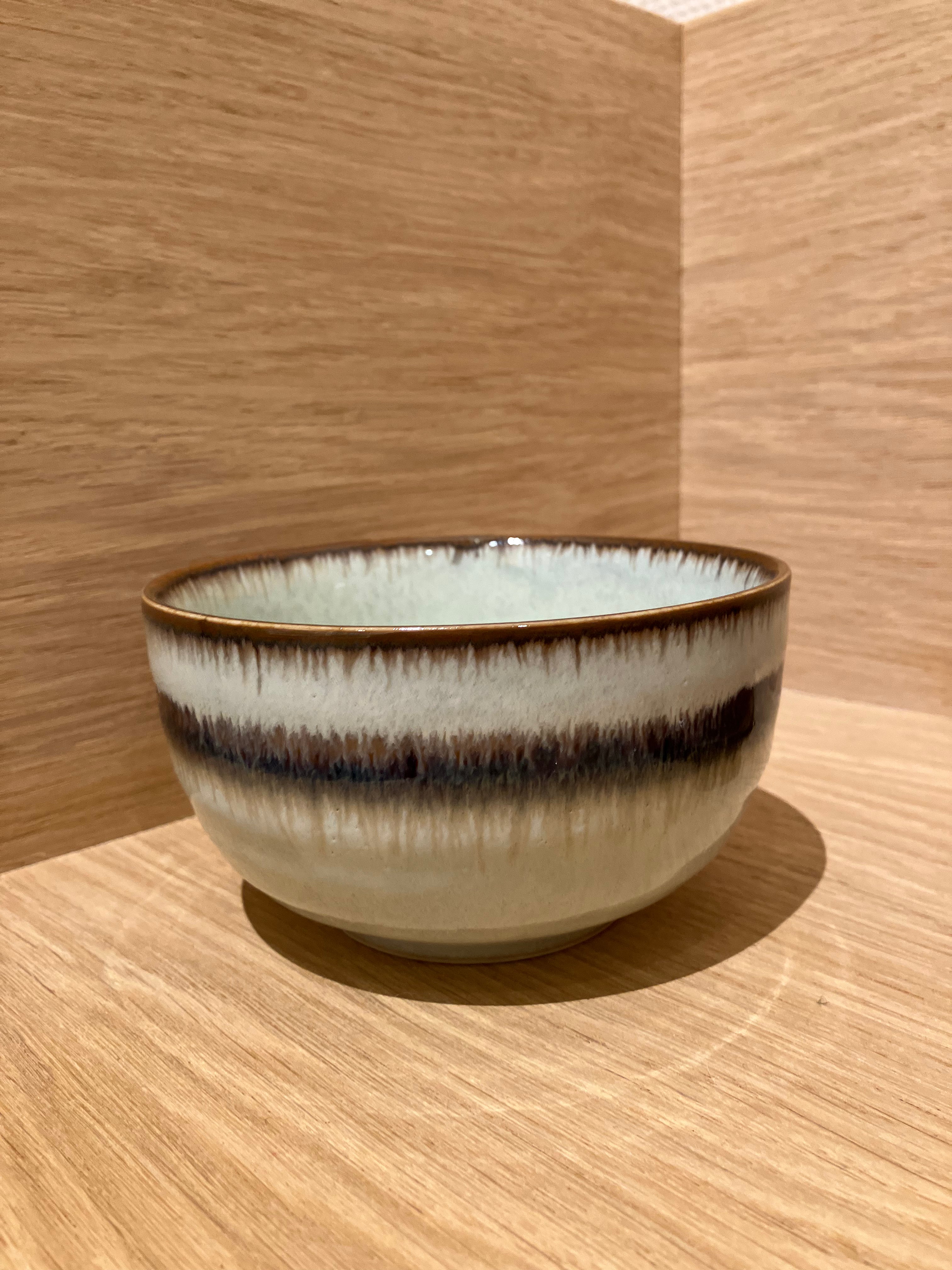 Matcha cup with brown stripe