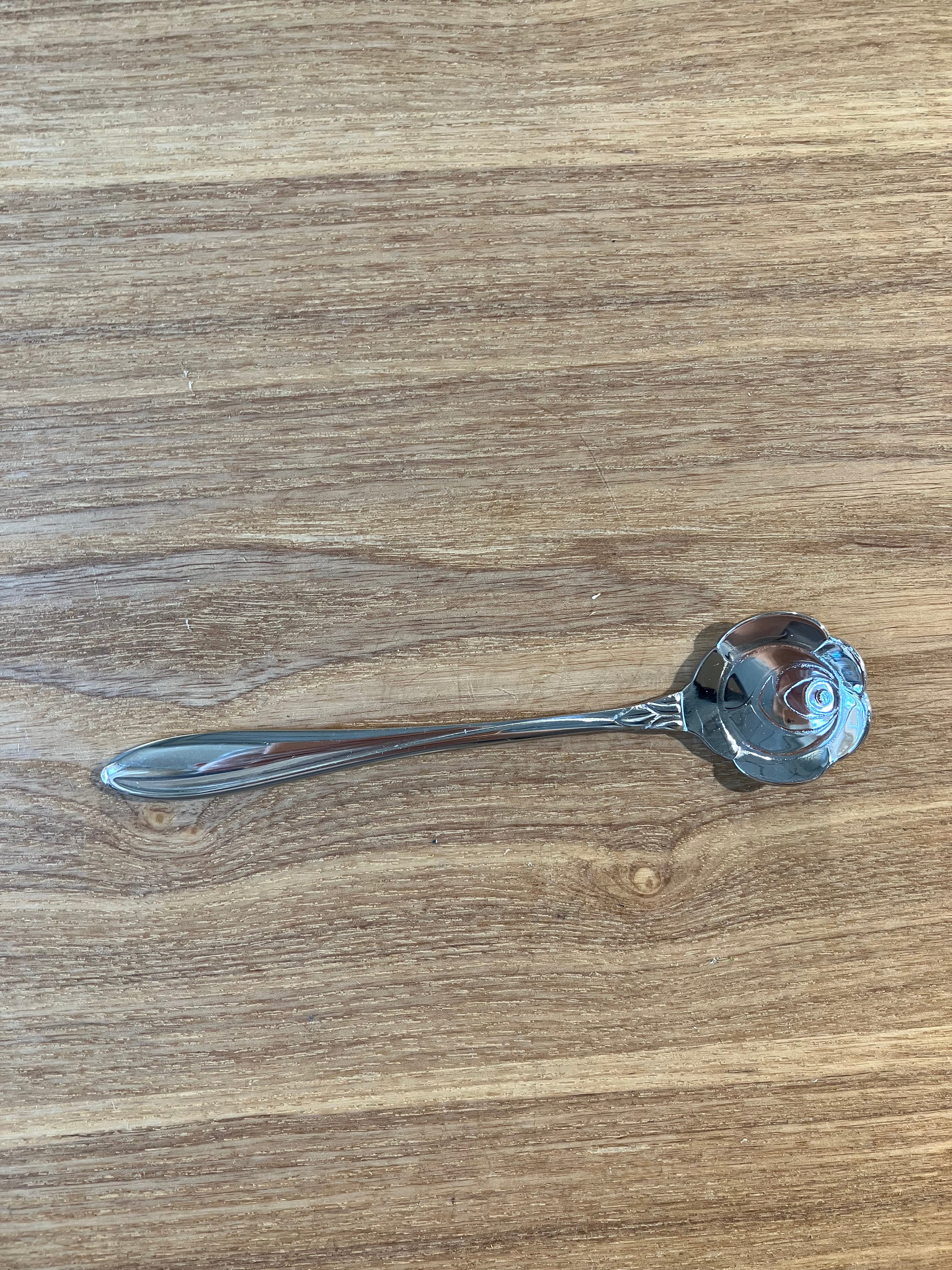 Rose spoon in steel