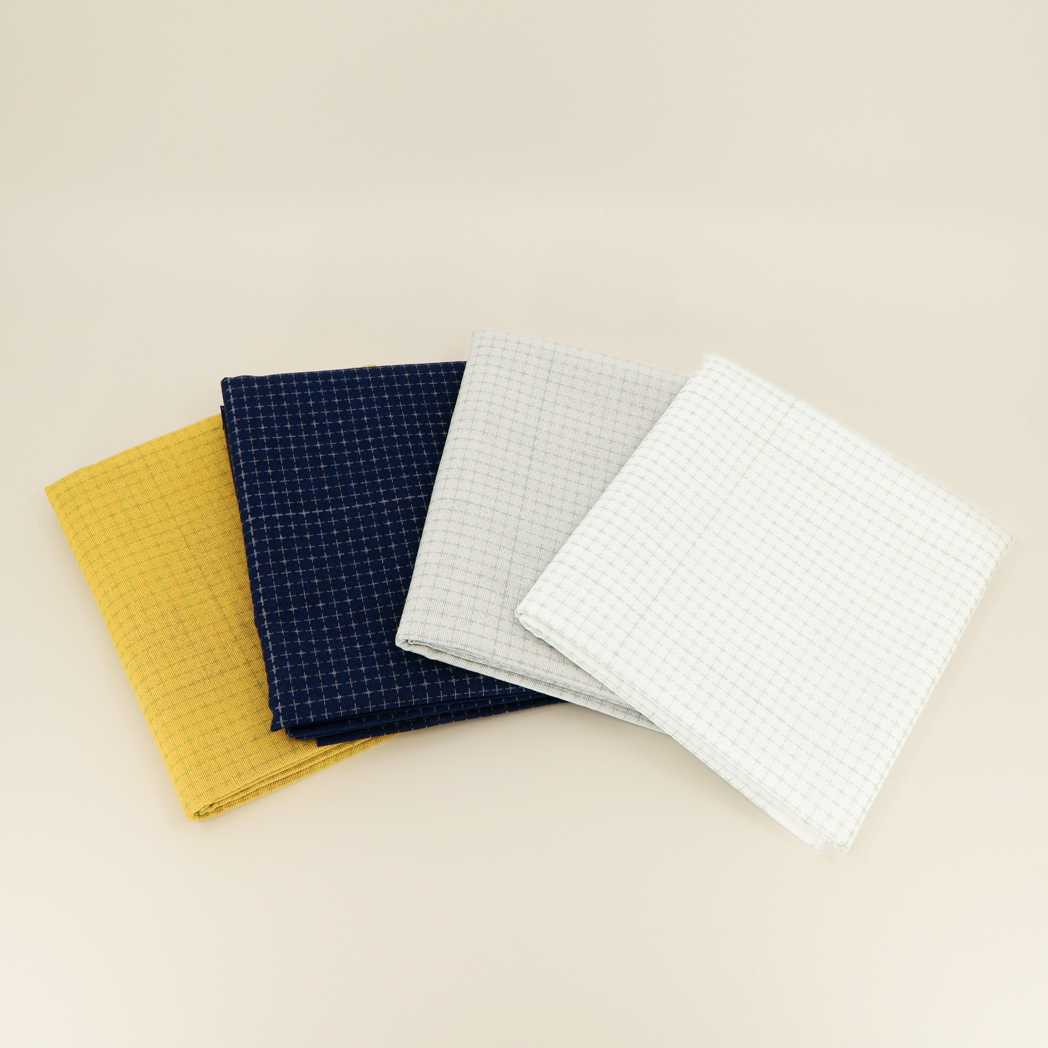Sashiko Cloth fra Daruma - 5 mm grid (Flere varianter)