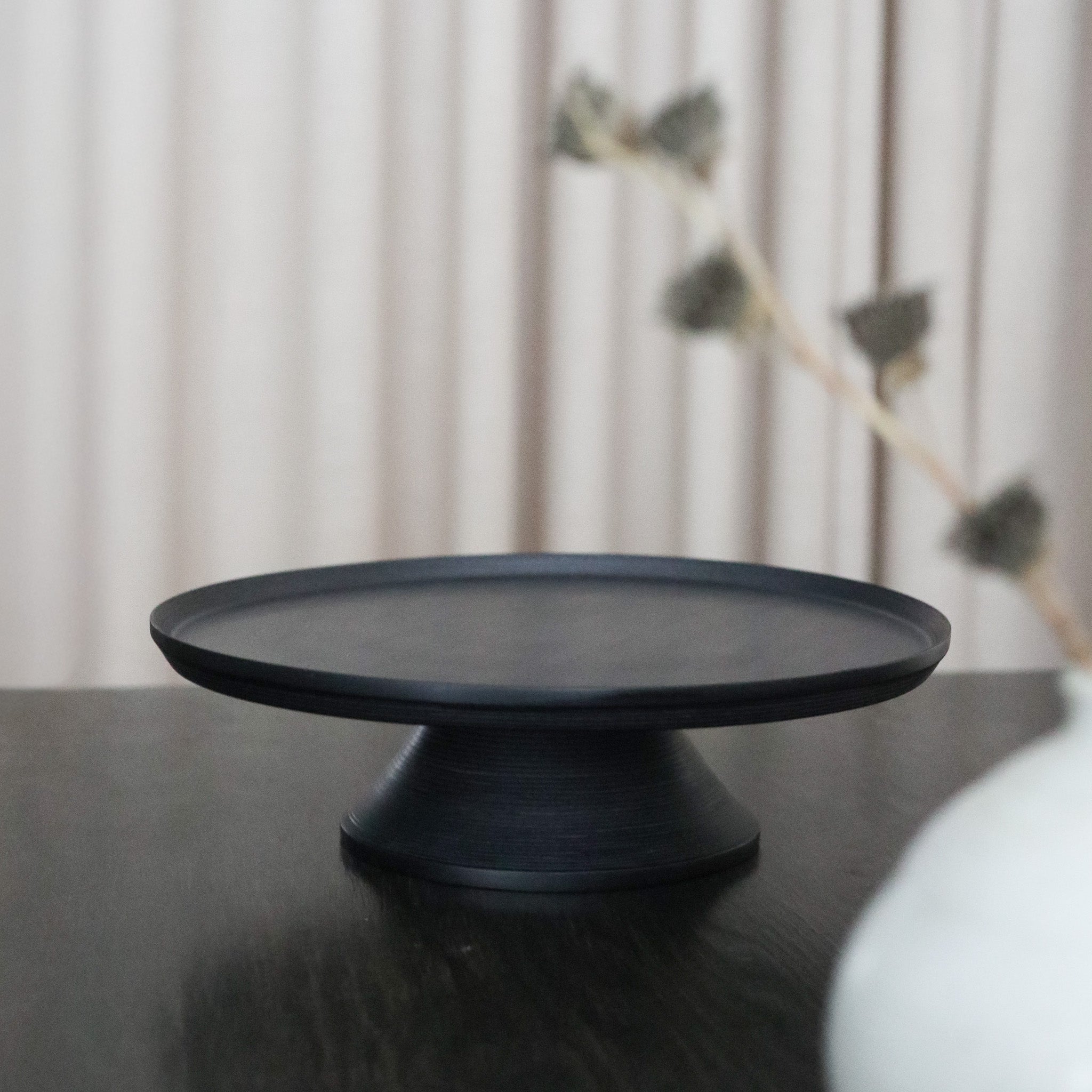 Handmade cake stand - black