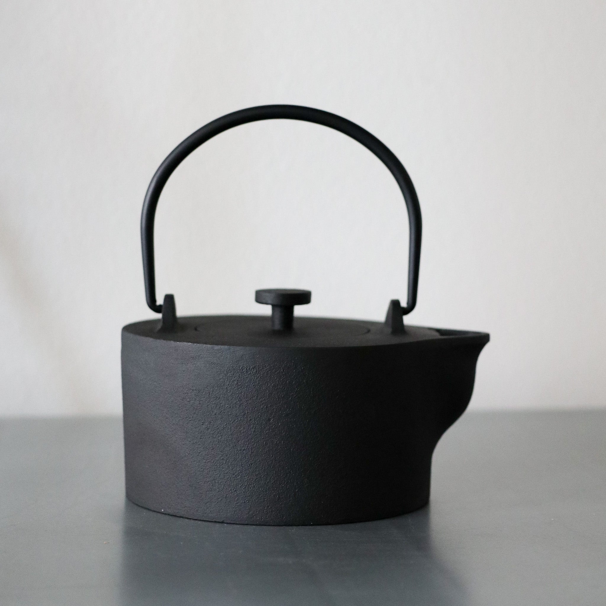 Iwatemo - Kedel i støbejern - HK