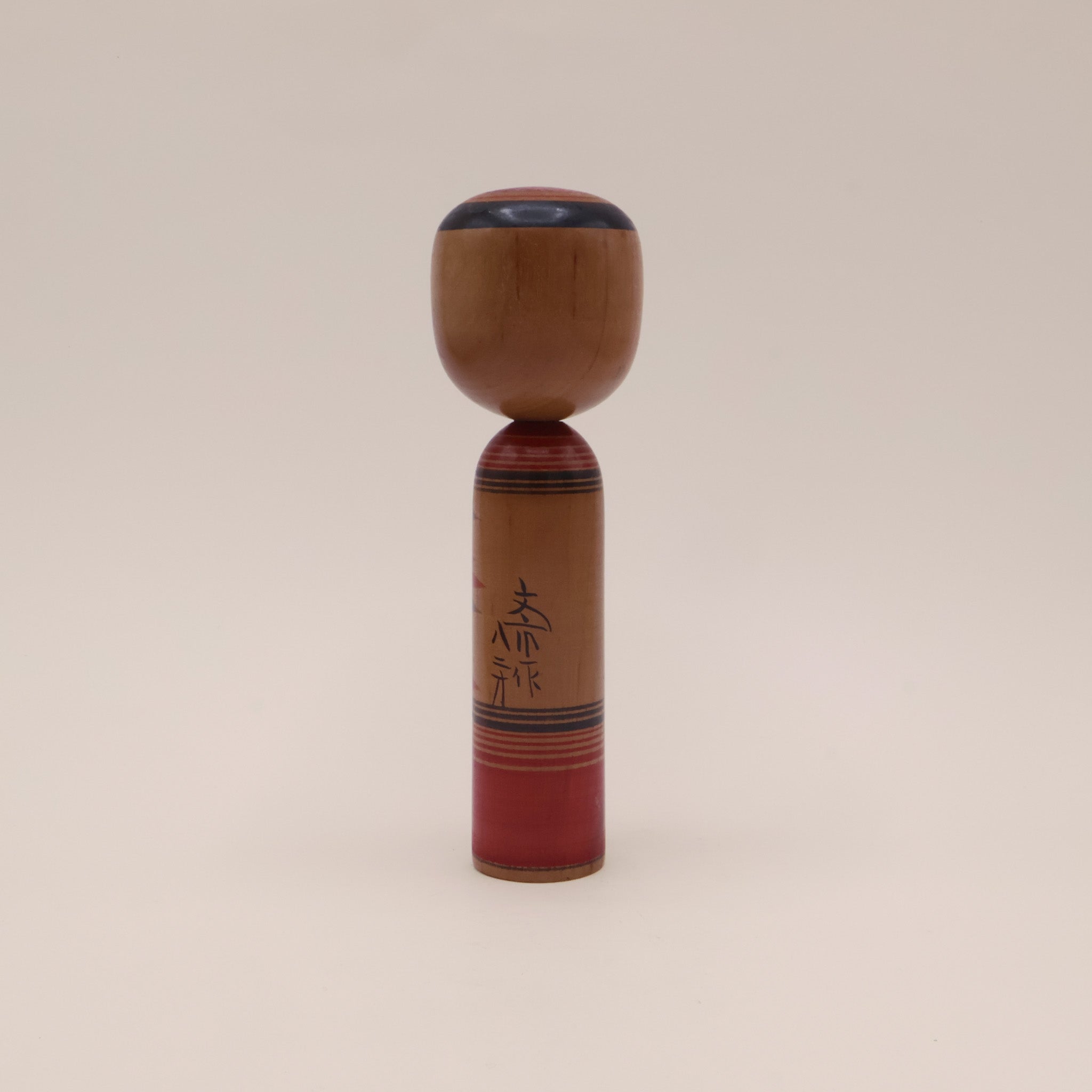 Kokeshi nr. 926