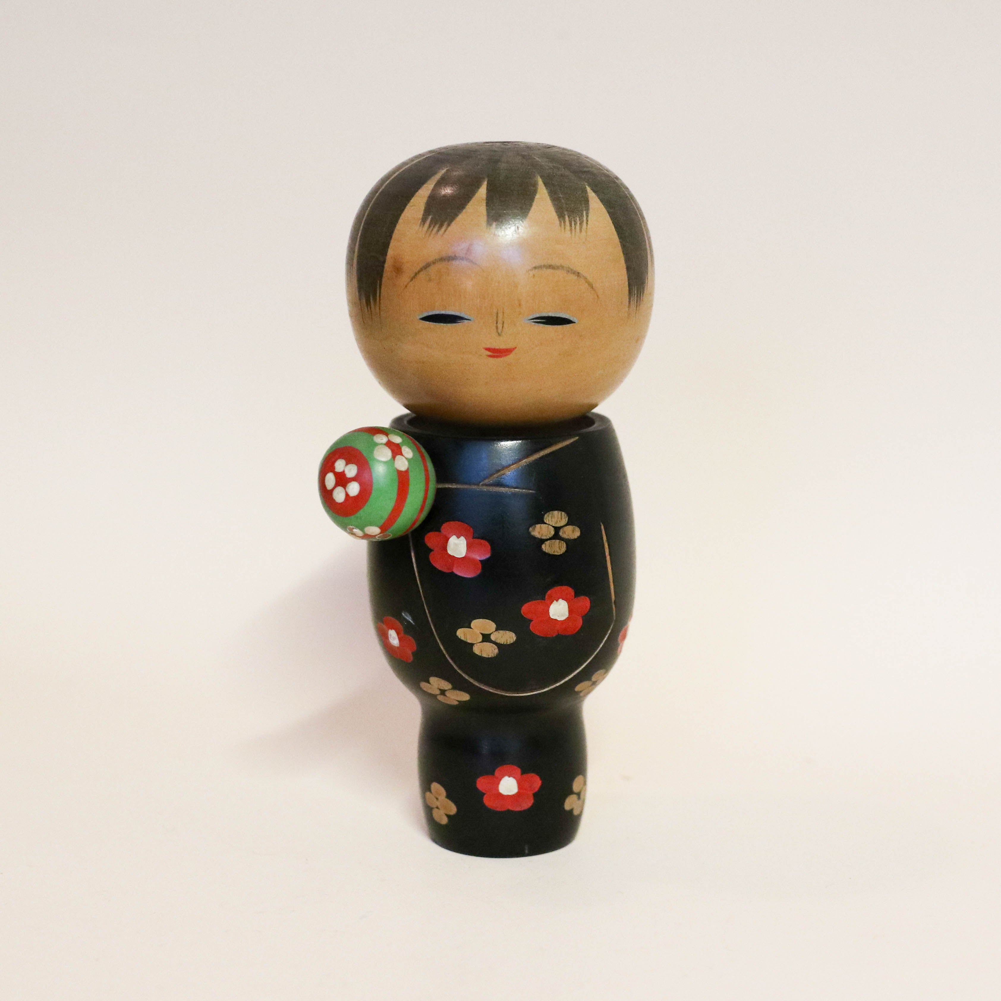 Kokeshi nr. 722