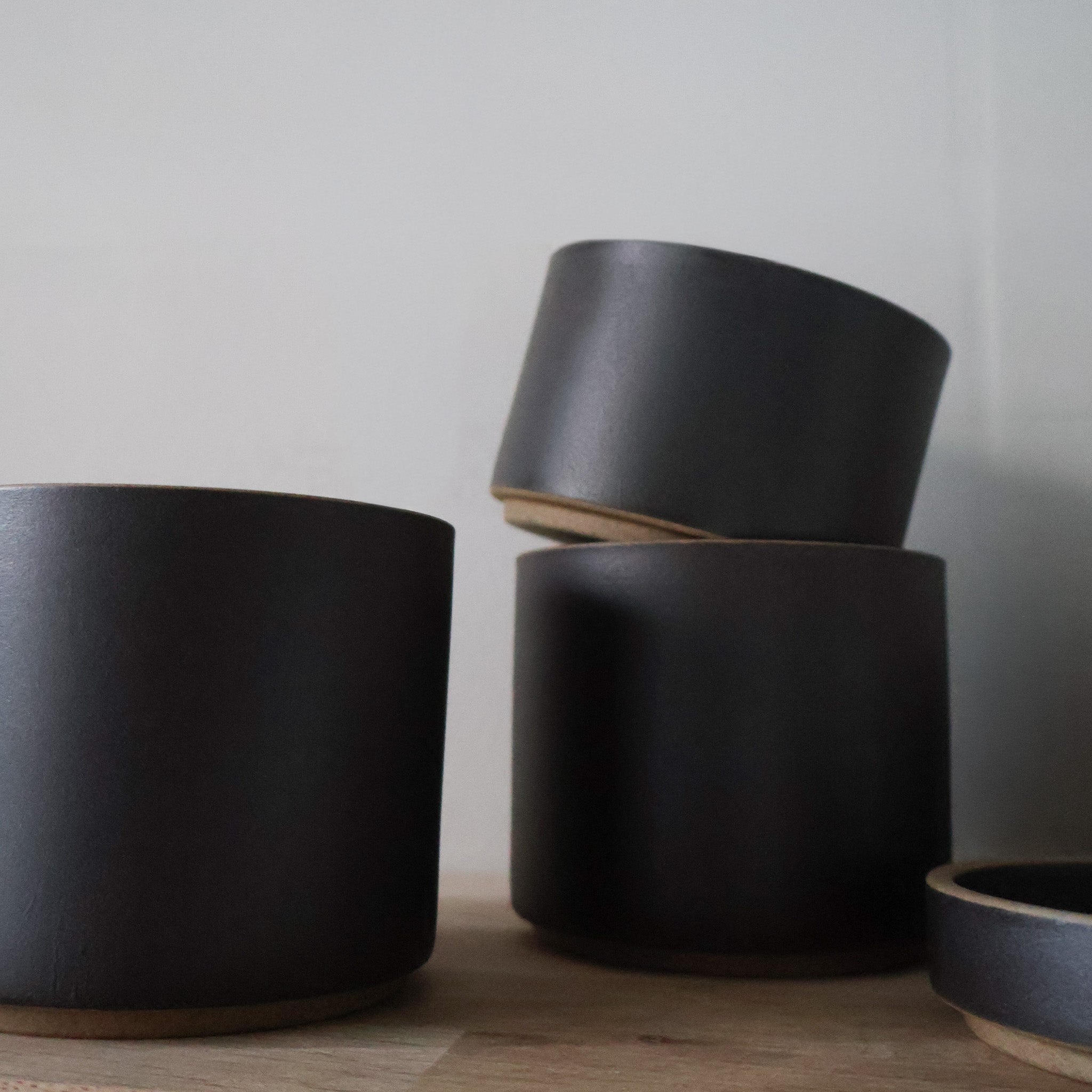 Hasami Porcelain - Kop uden hank // Mat sort // HPB013