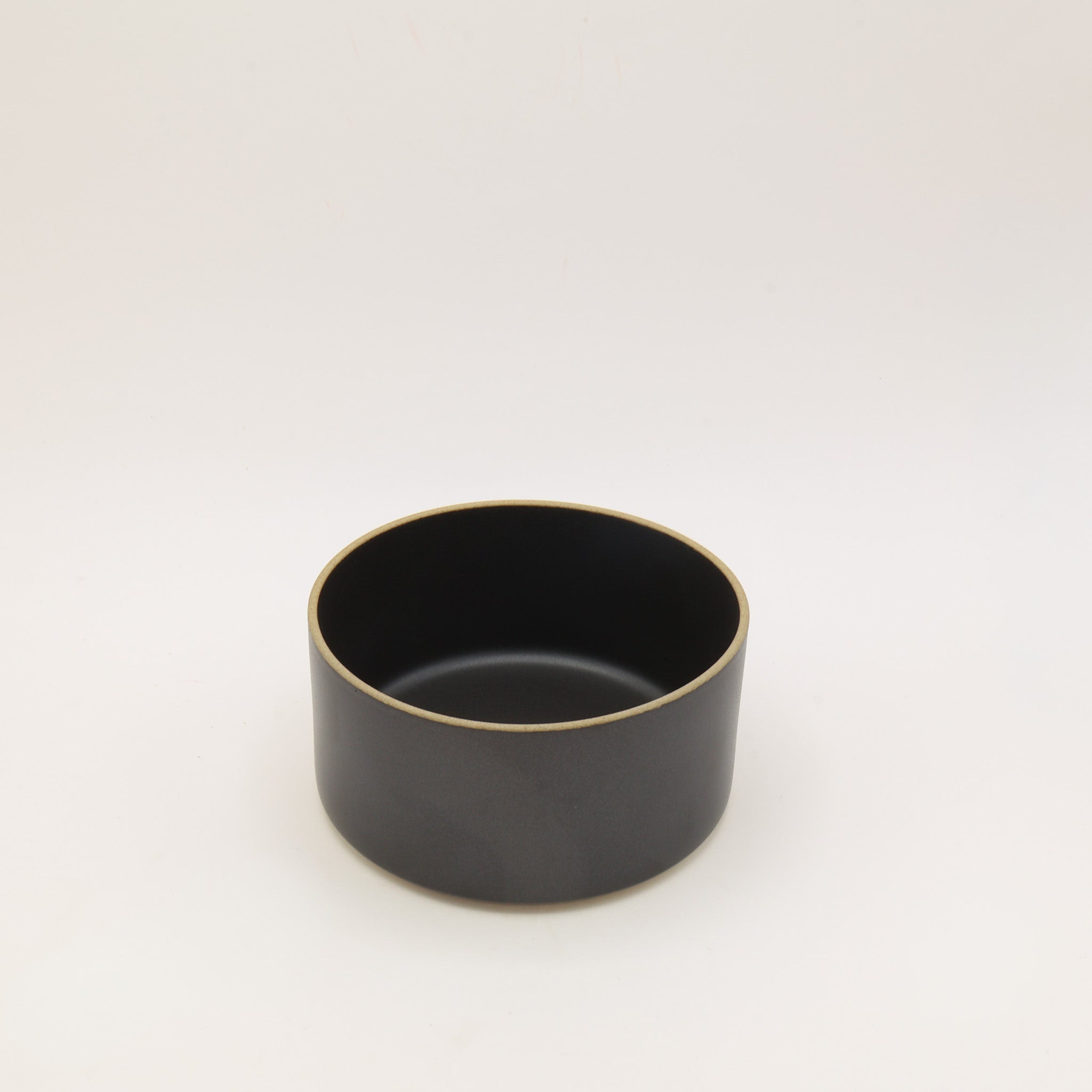 Hasami Porcelain - Dyb skål // Flere varianter