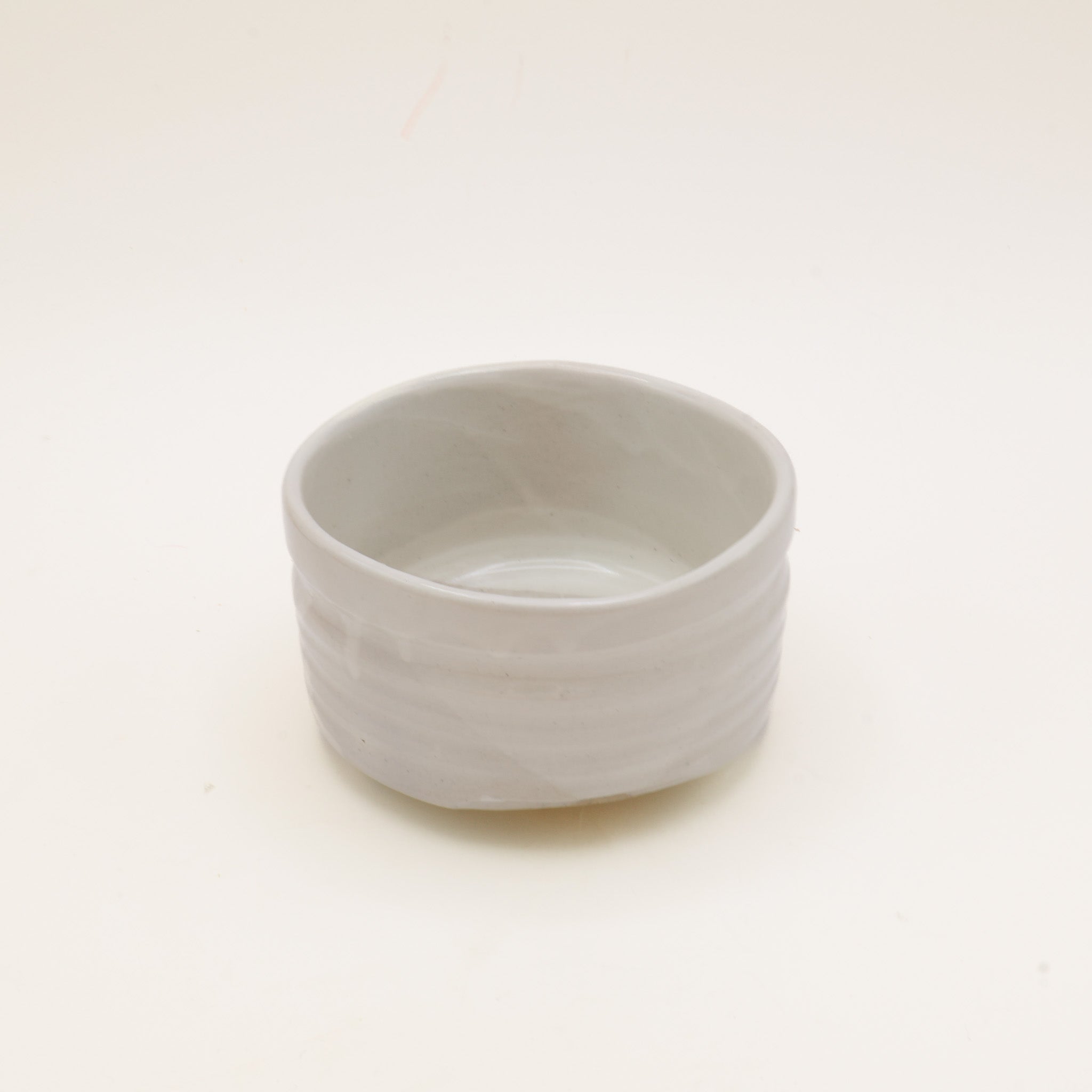 (Price) Matchakop - Light greyish white