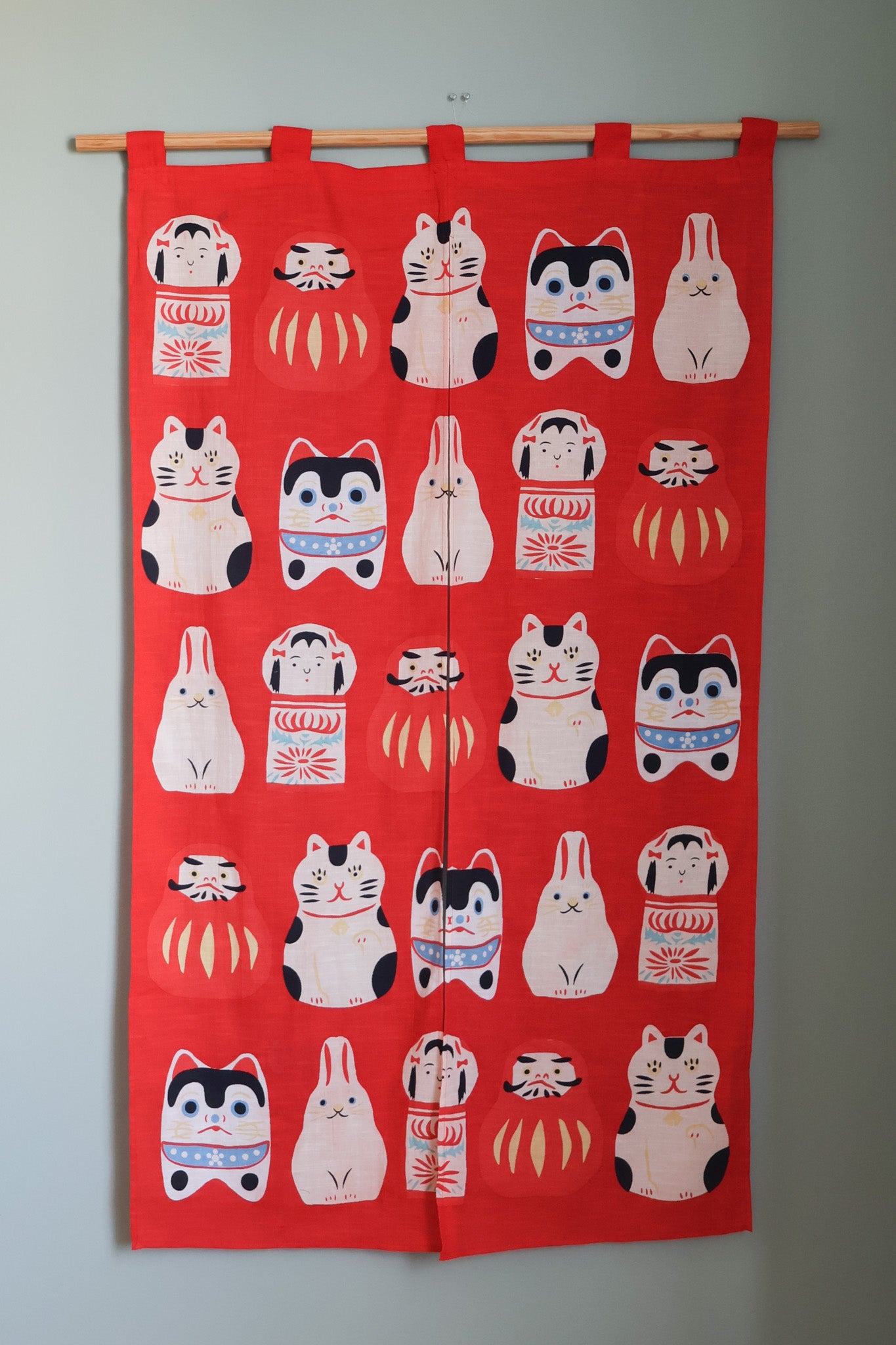 Vægtæppe med japanske figurer - rød