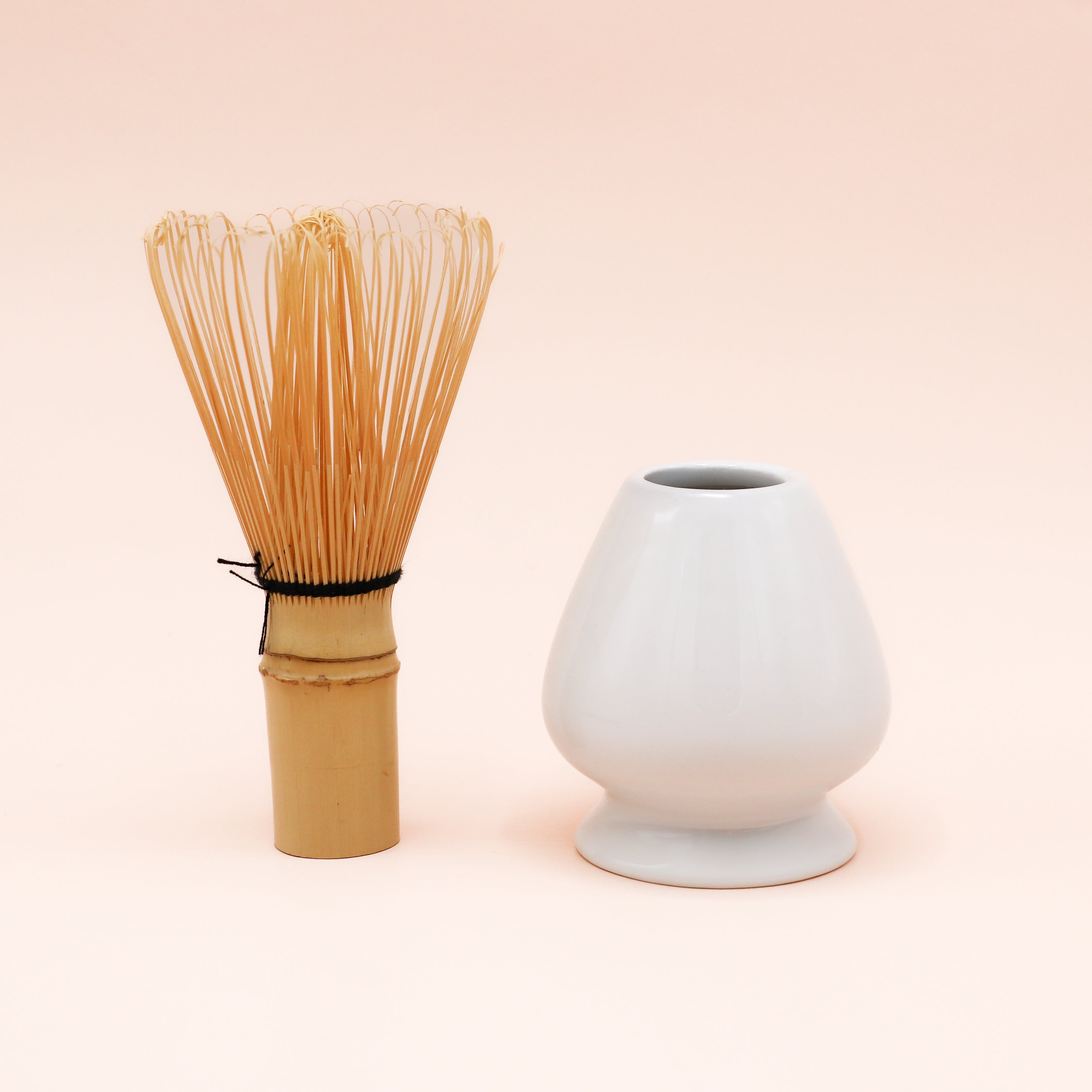 Matcha piskeris holder - hvid
