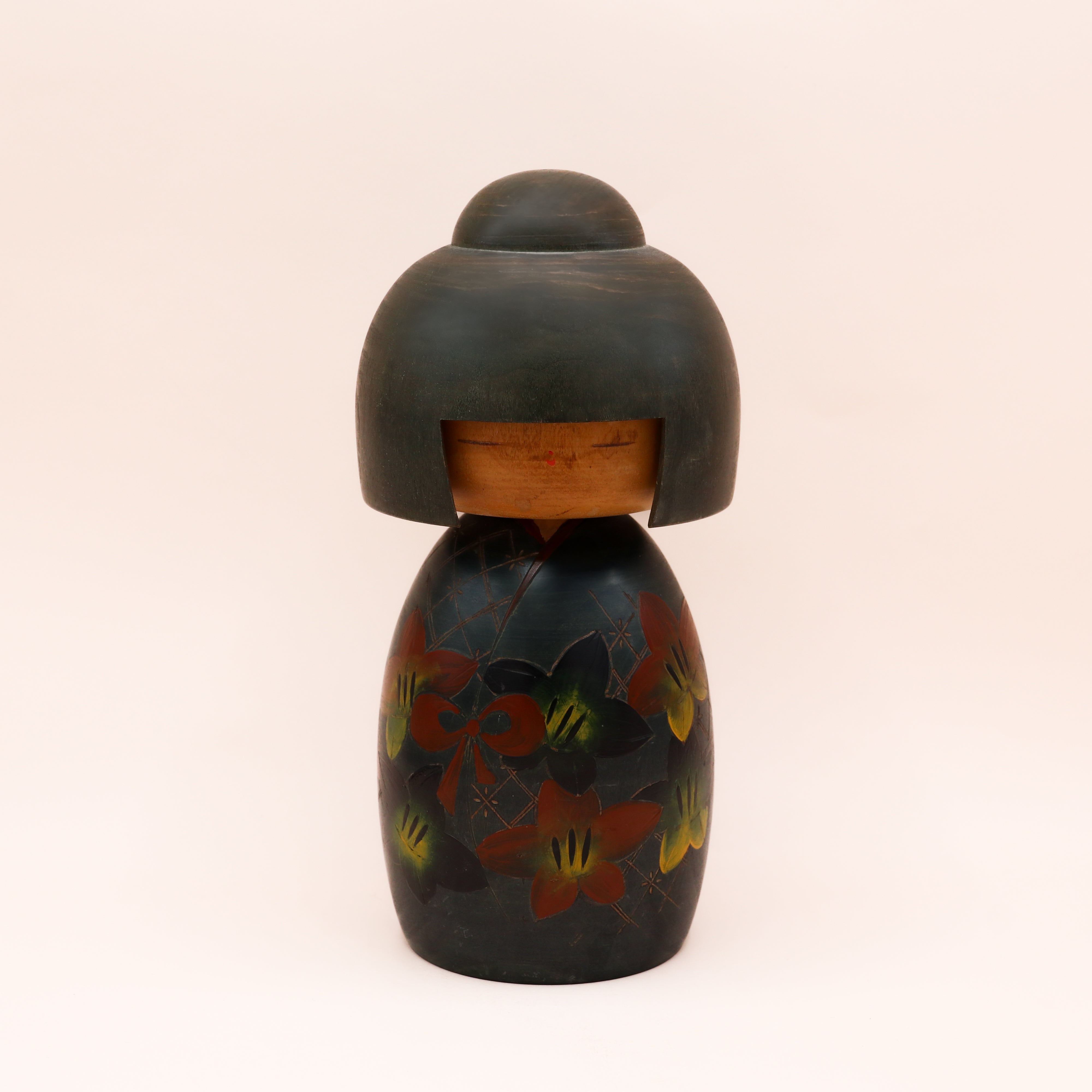 Kokeshi nr. 817 og nr. 818