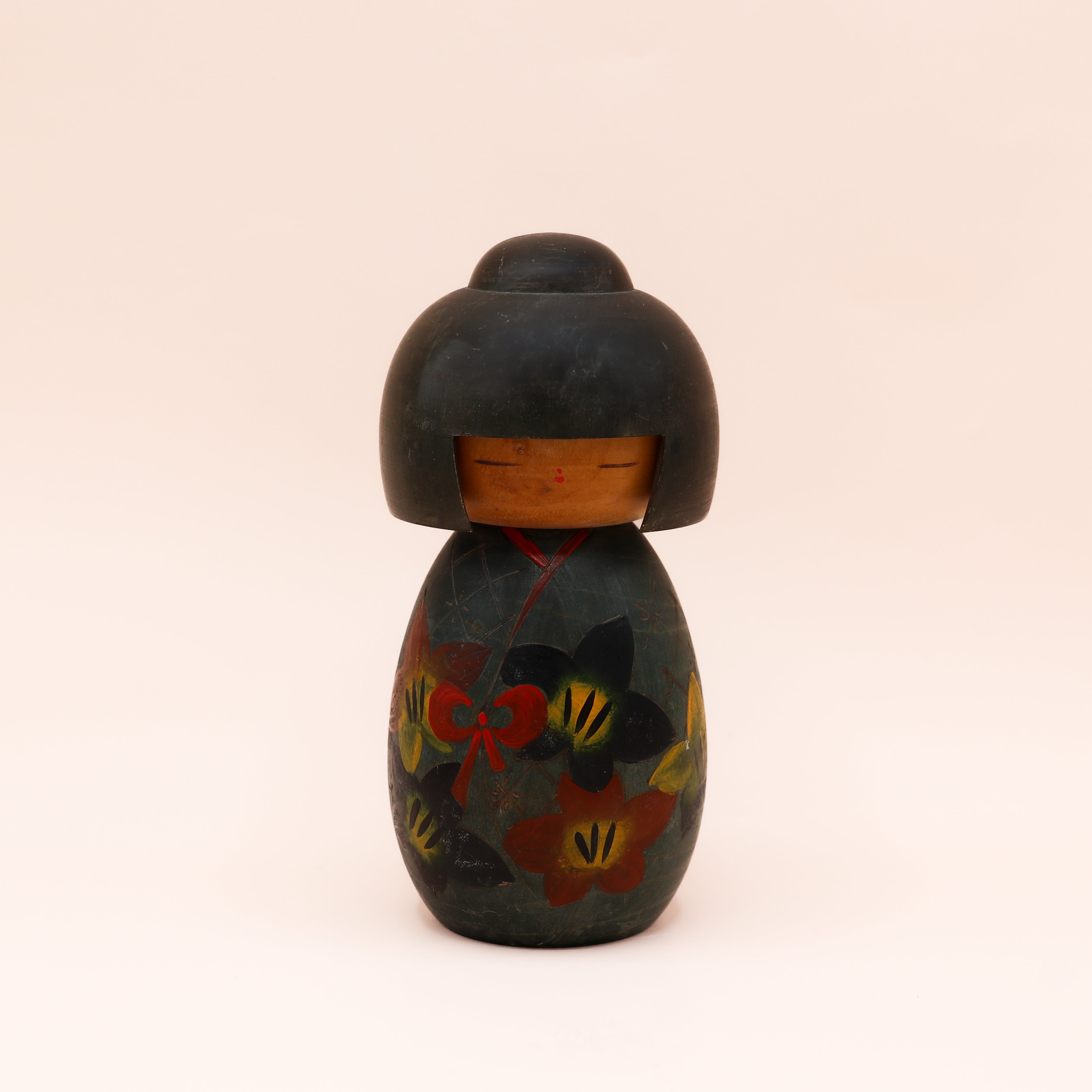 Kokeshi nr. 817 og nr. 818