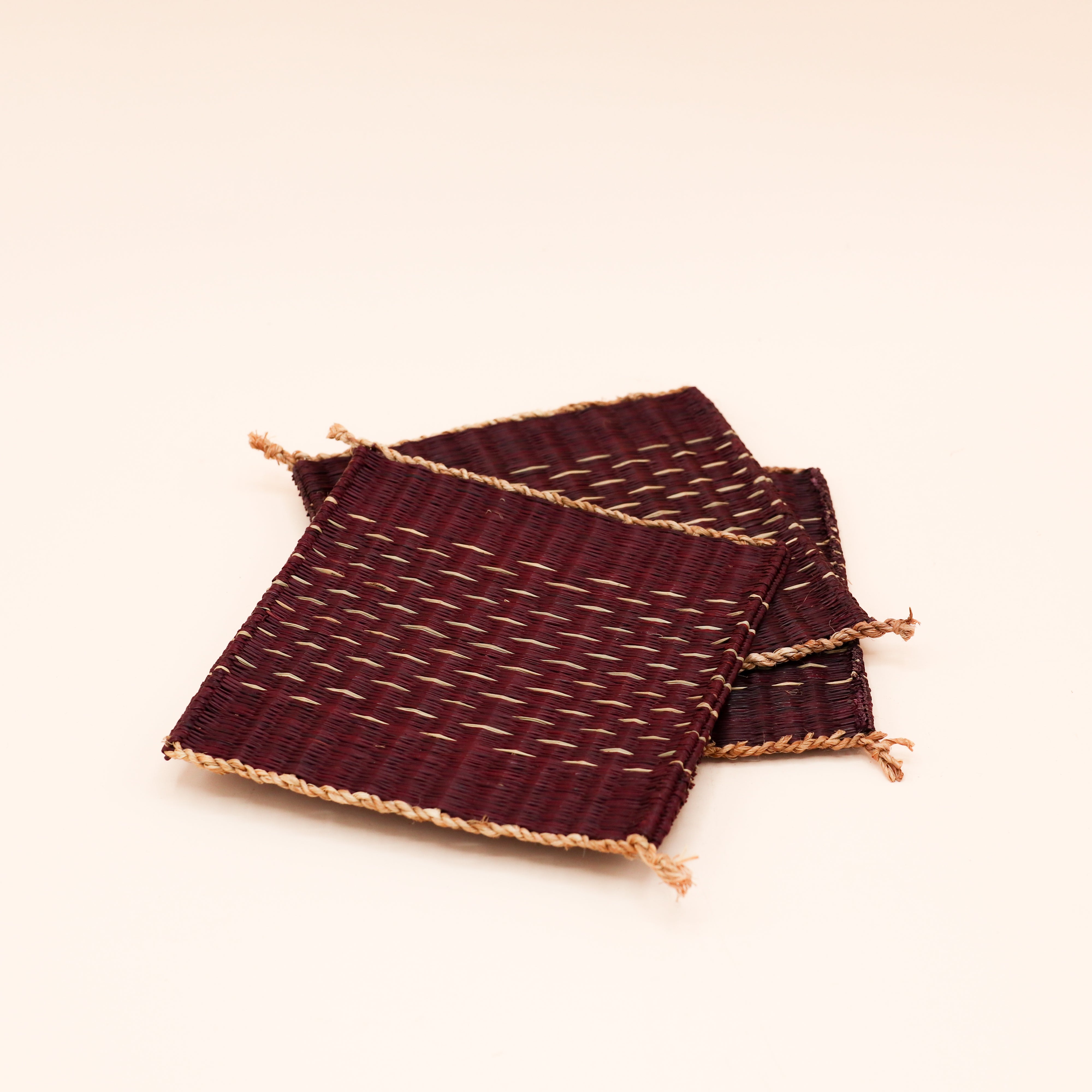 Coaster / bordskåner i jute, bordeaux