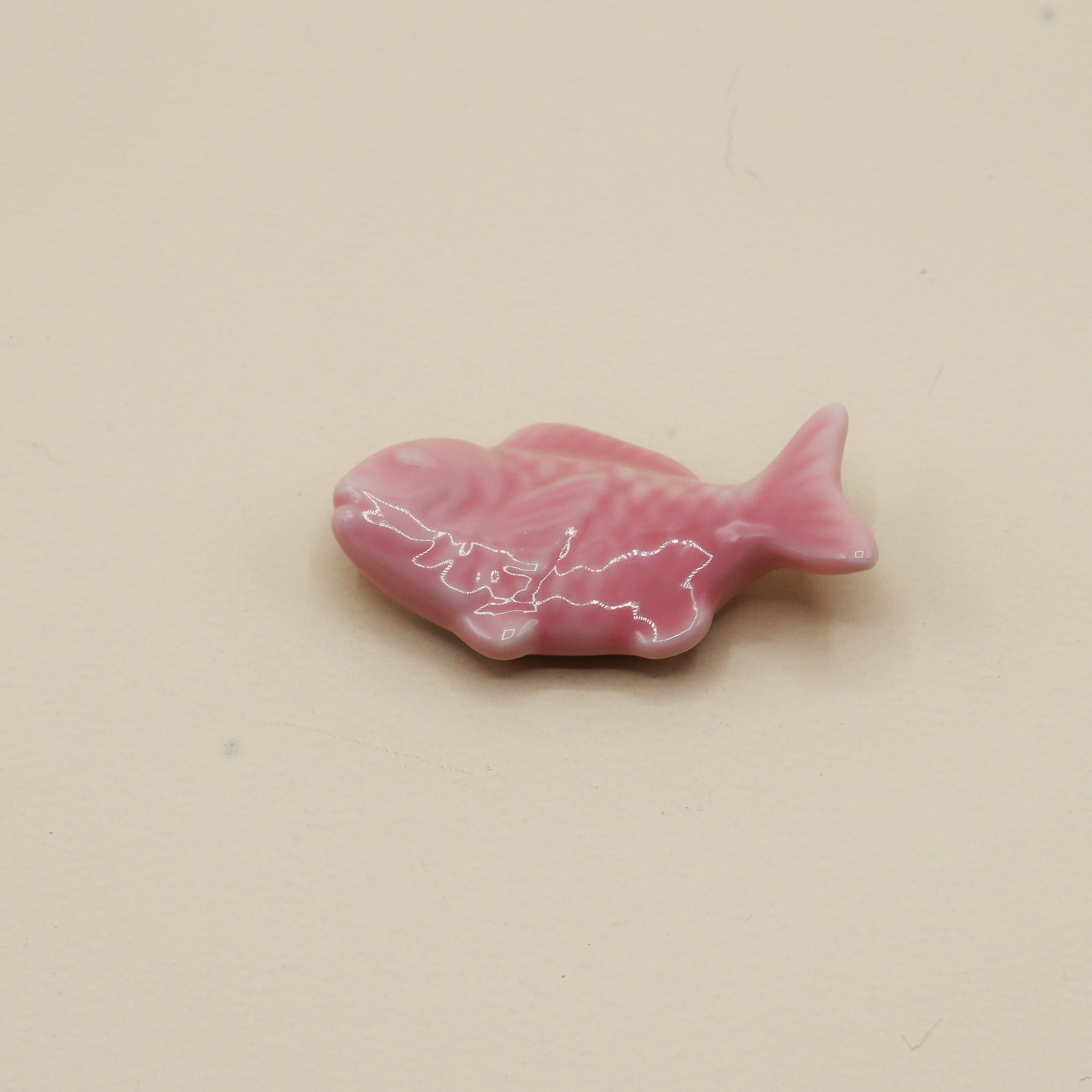 Chopstick holder - Pink fish