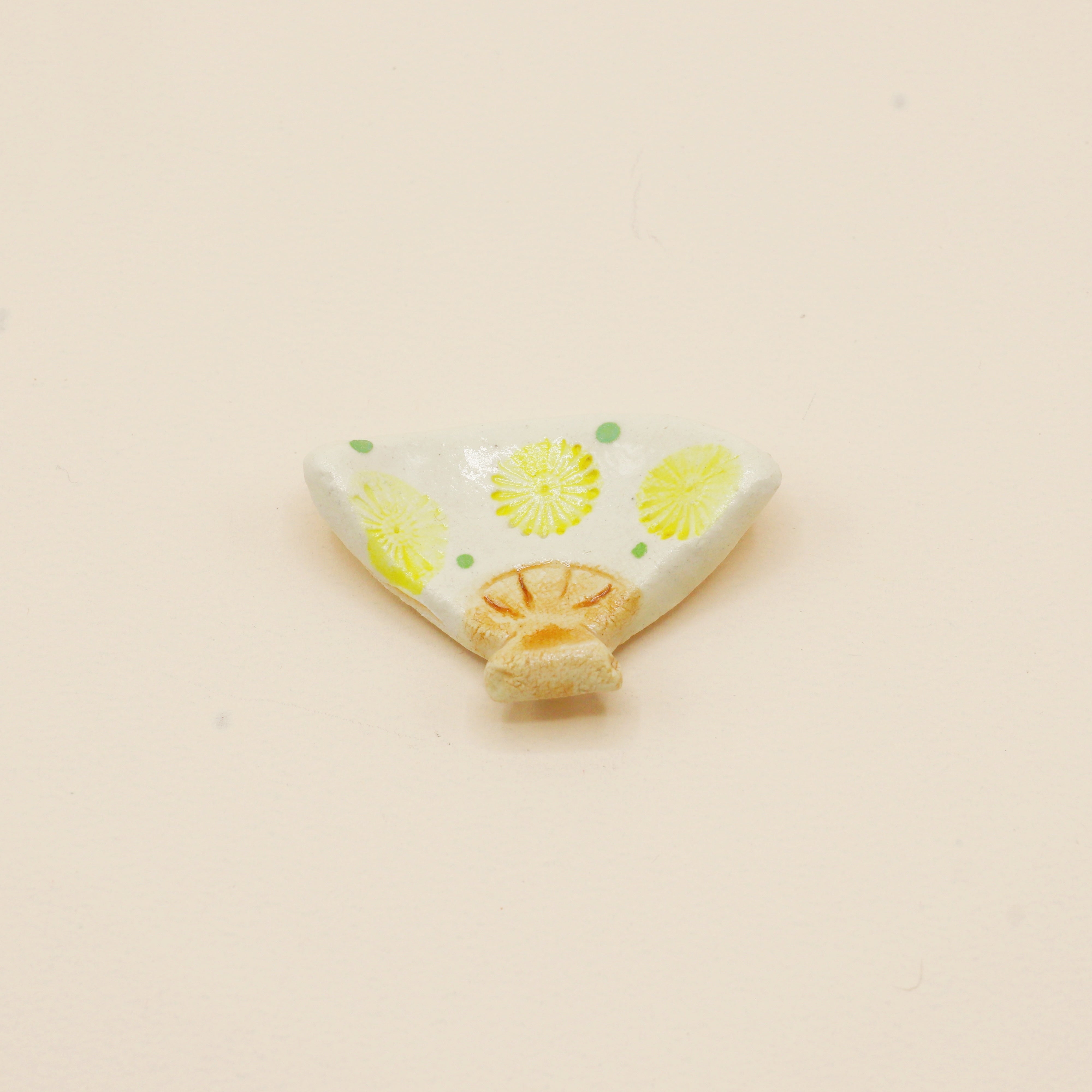 Chopstick holder - Fan with yellow flowers
