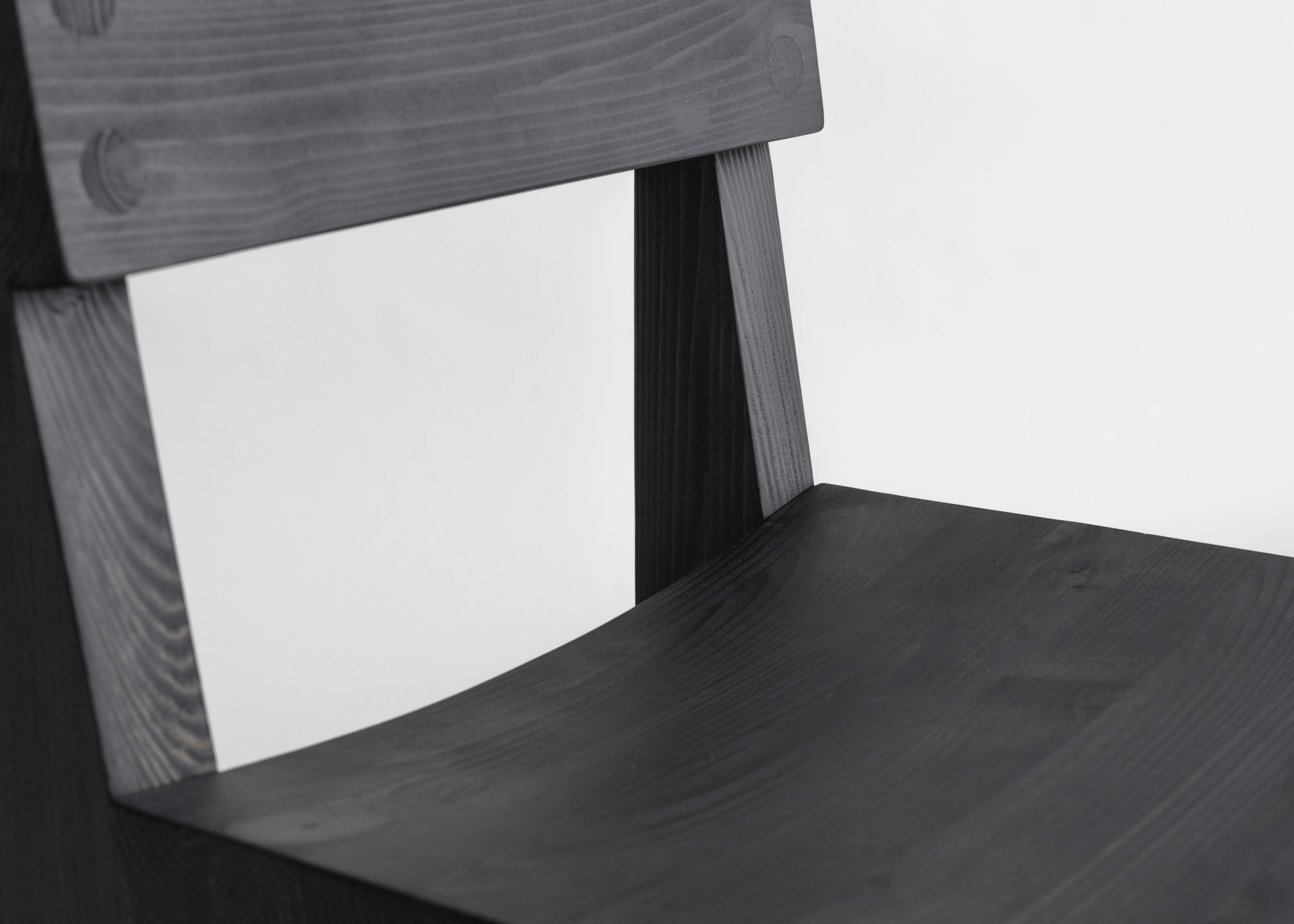 Vaarnii - 001 Dining Chair Black