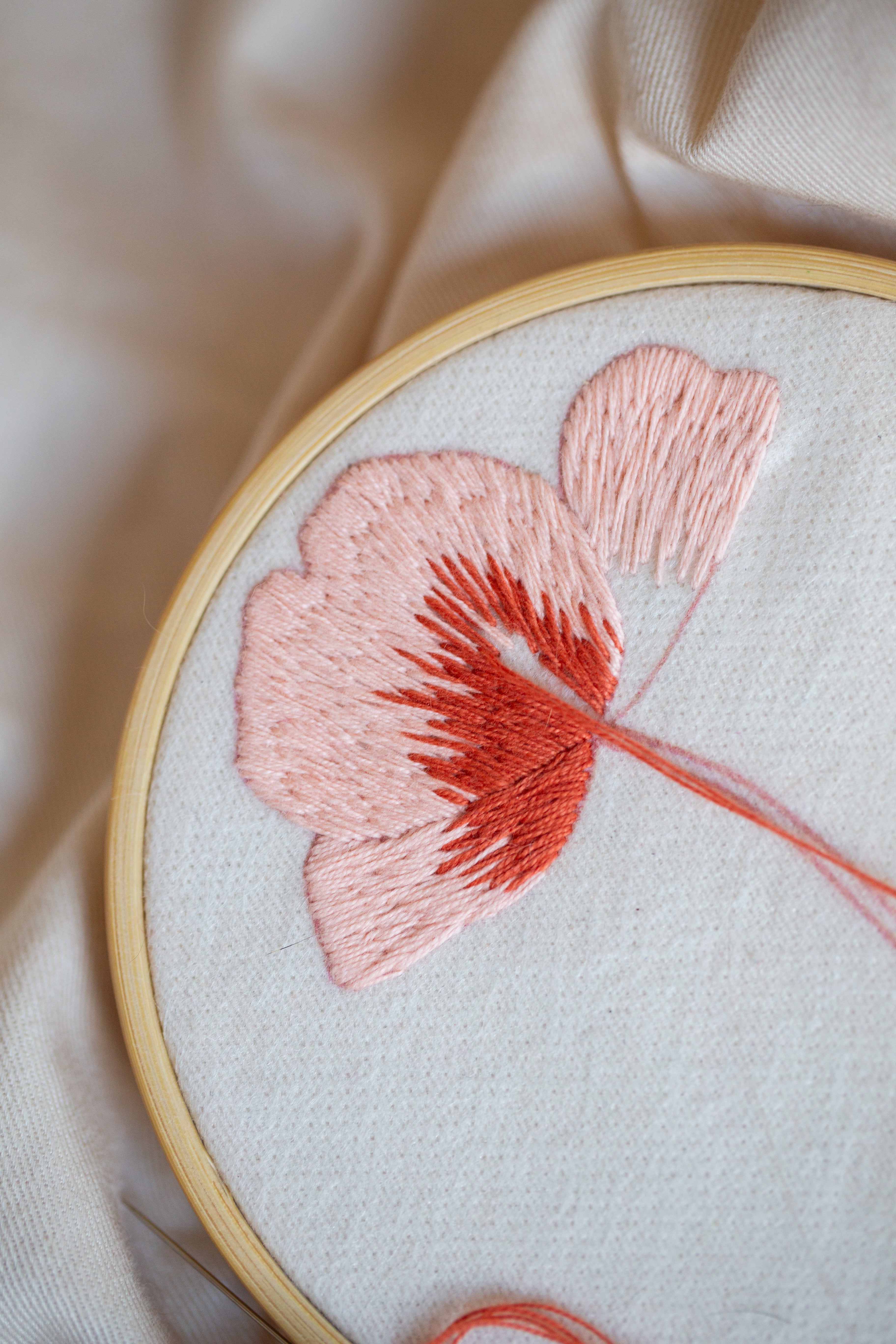 Broderikit Valmue