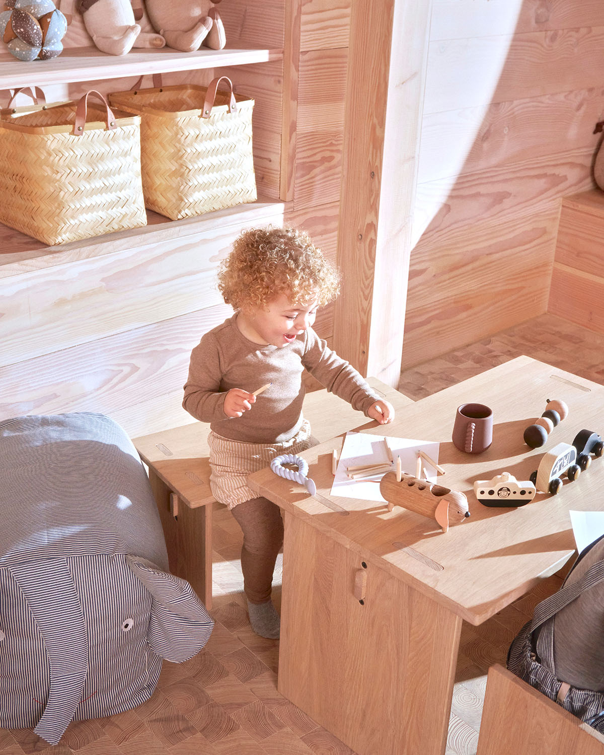 (missing SKU) Arca table for children