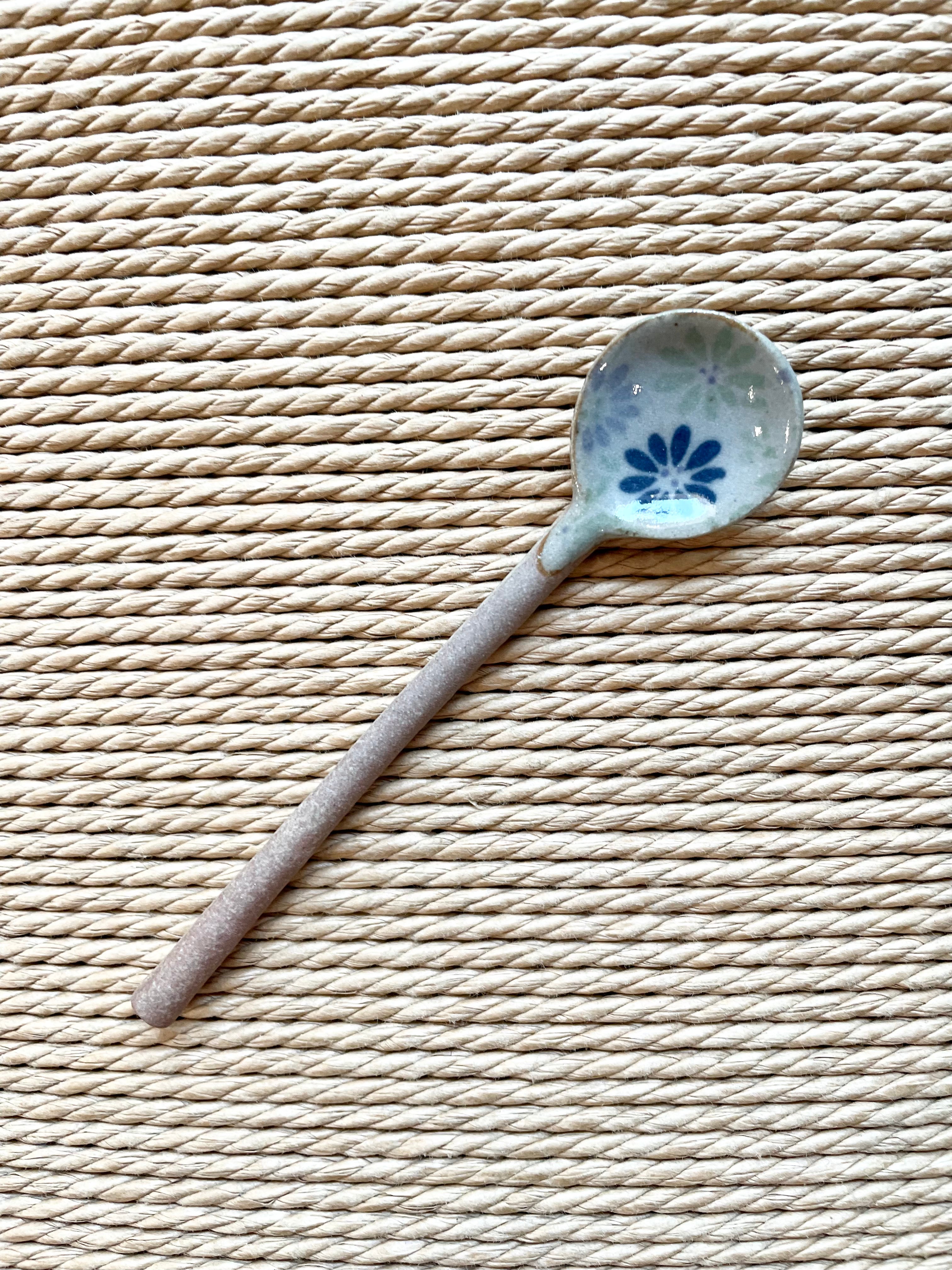 Ceramic spoon with flowers