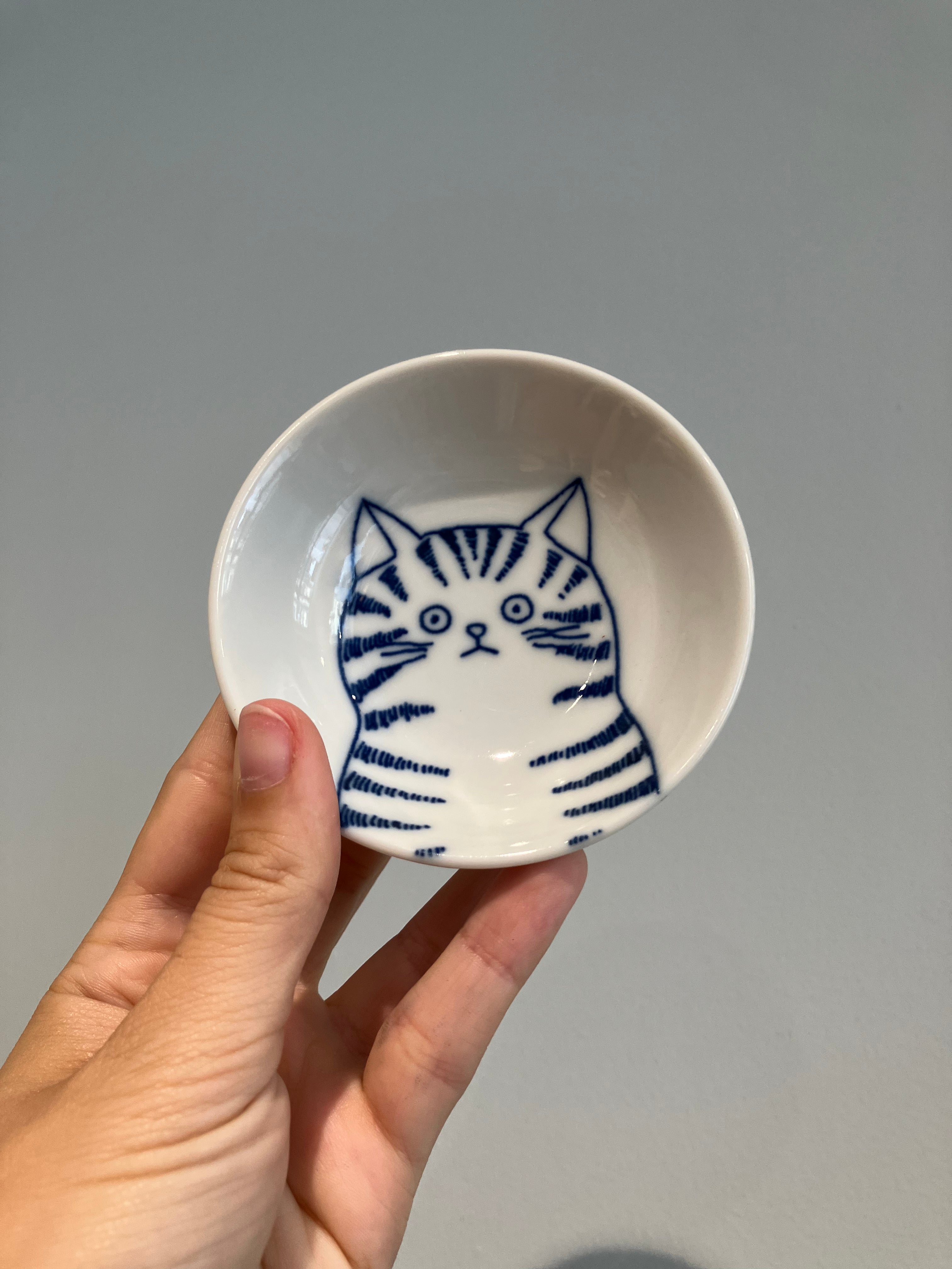 Small cat bowls