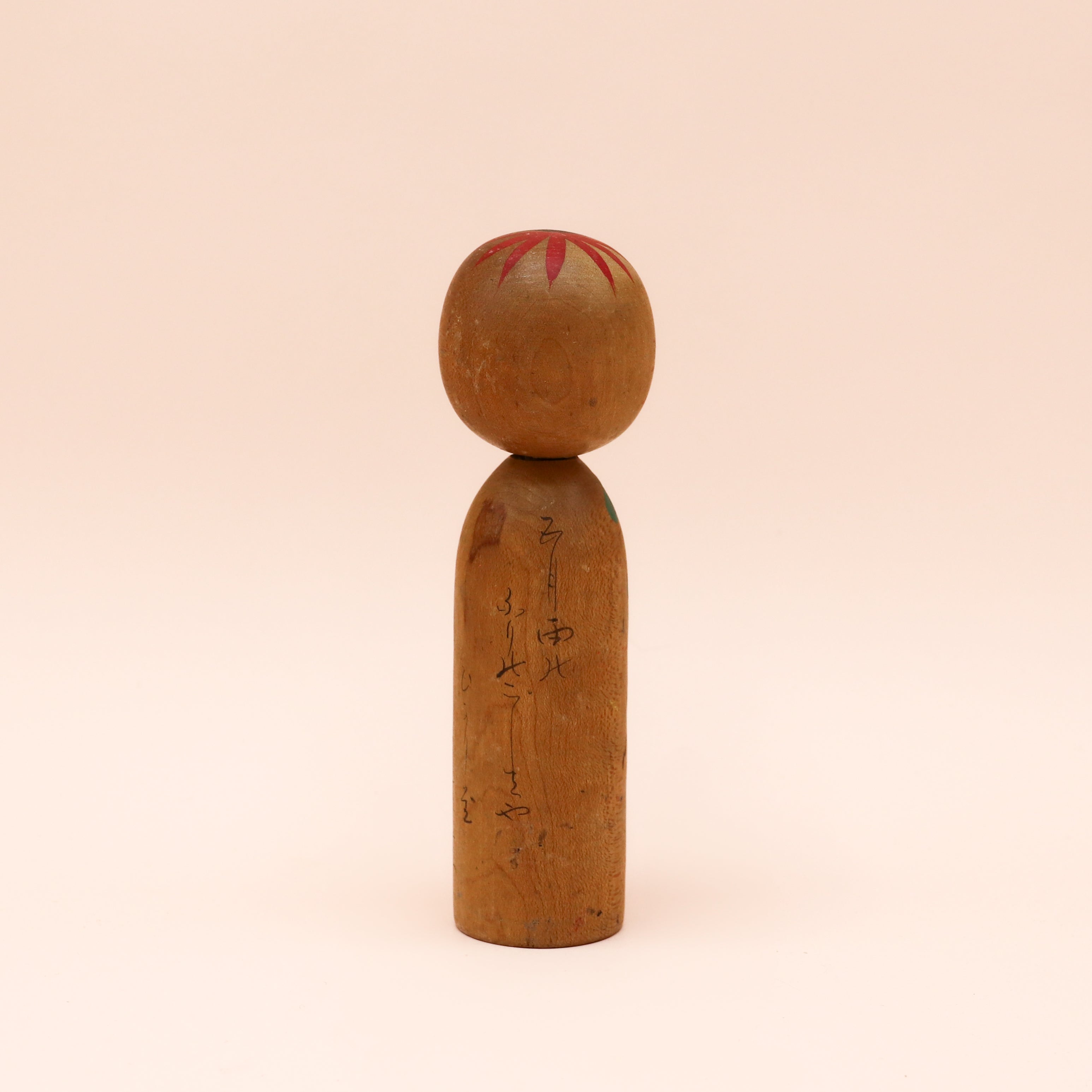 Kokeshi nr. 822
