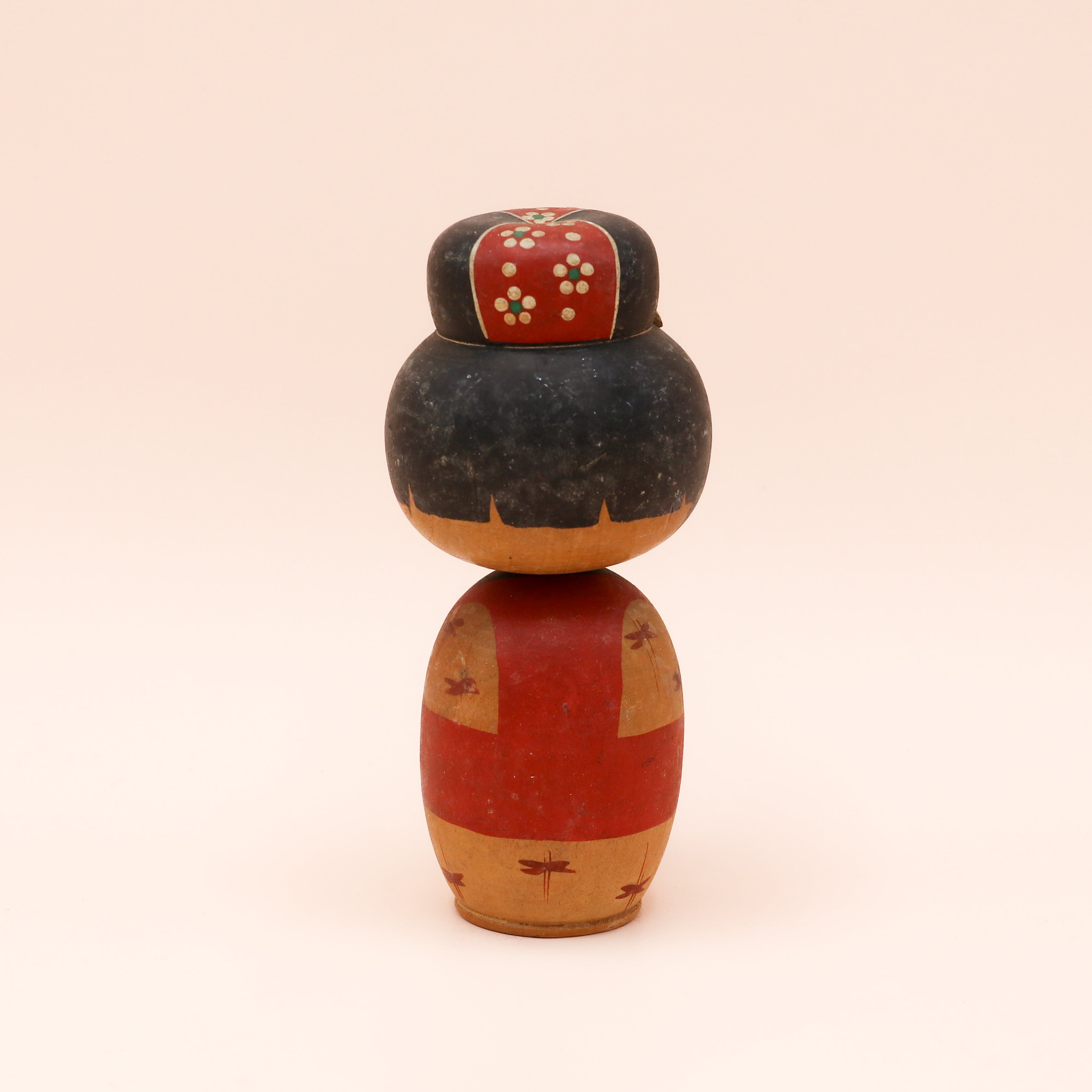 Kokeshi nr. 827