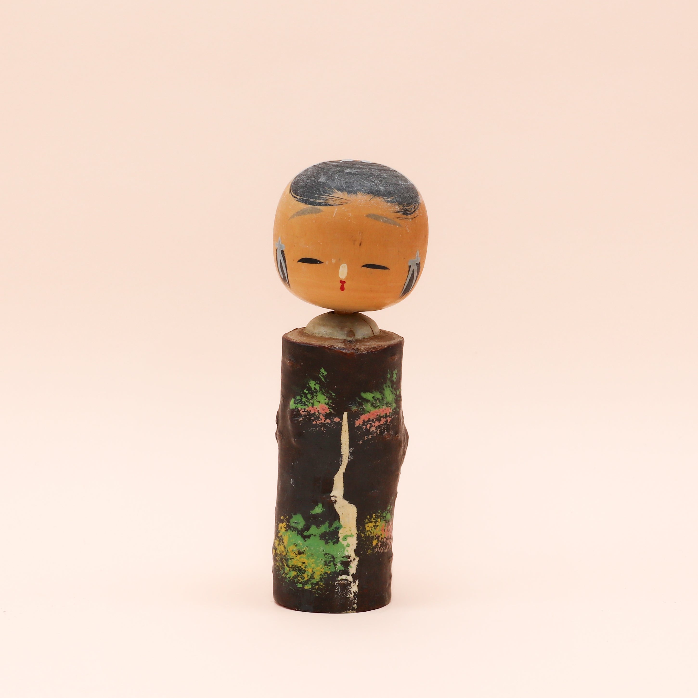 Kokeshi nr. 832