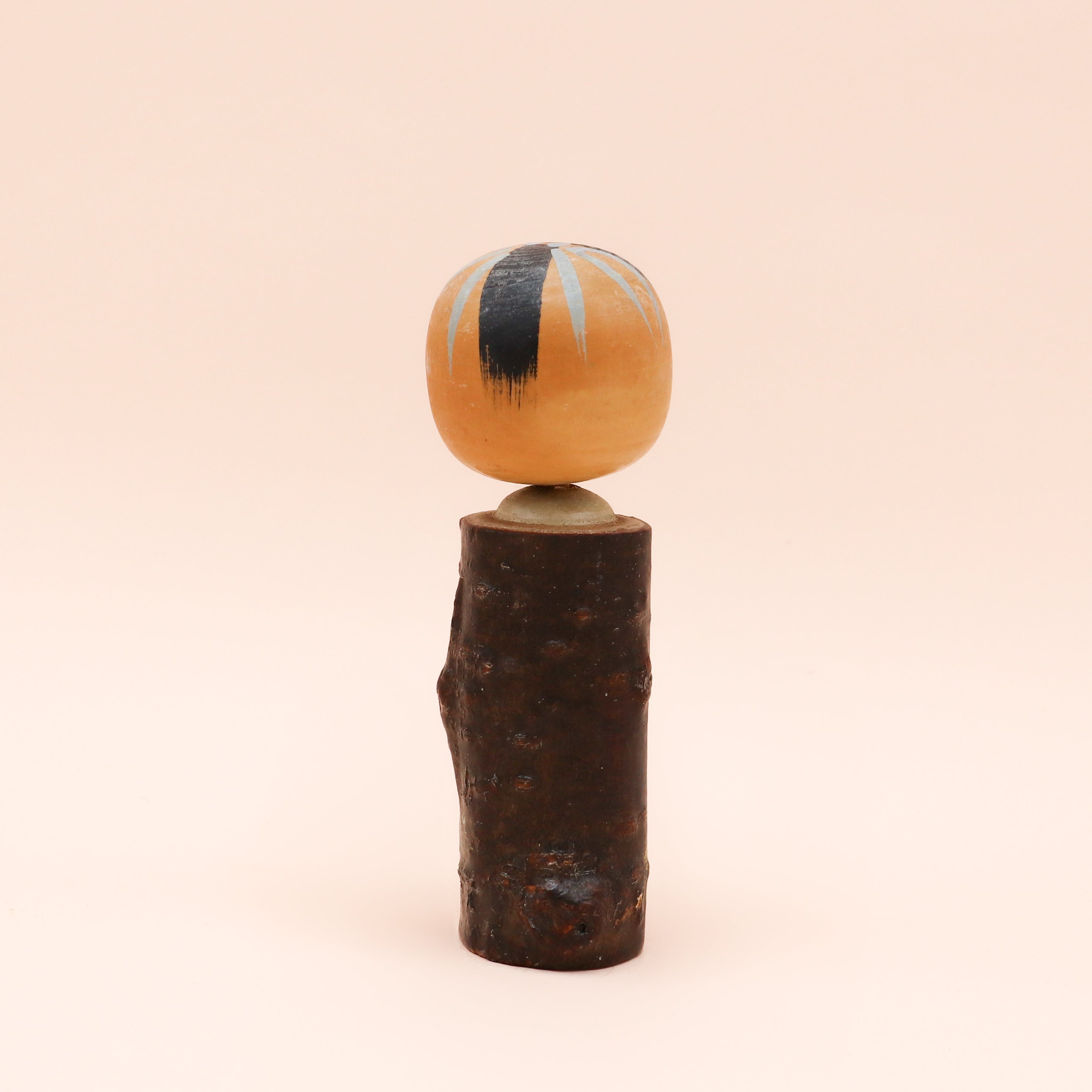 Kokeshi nr. 832